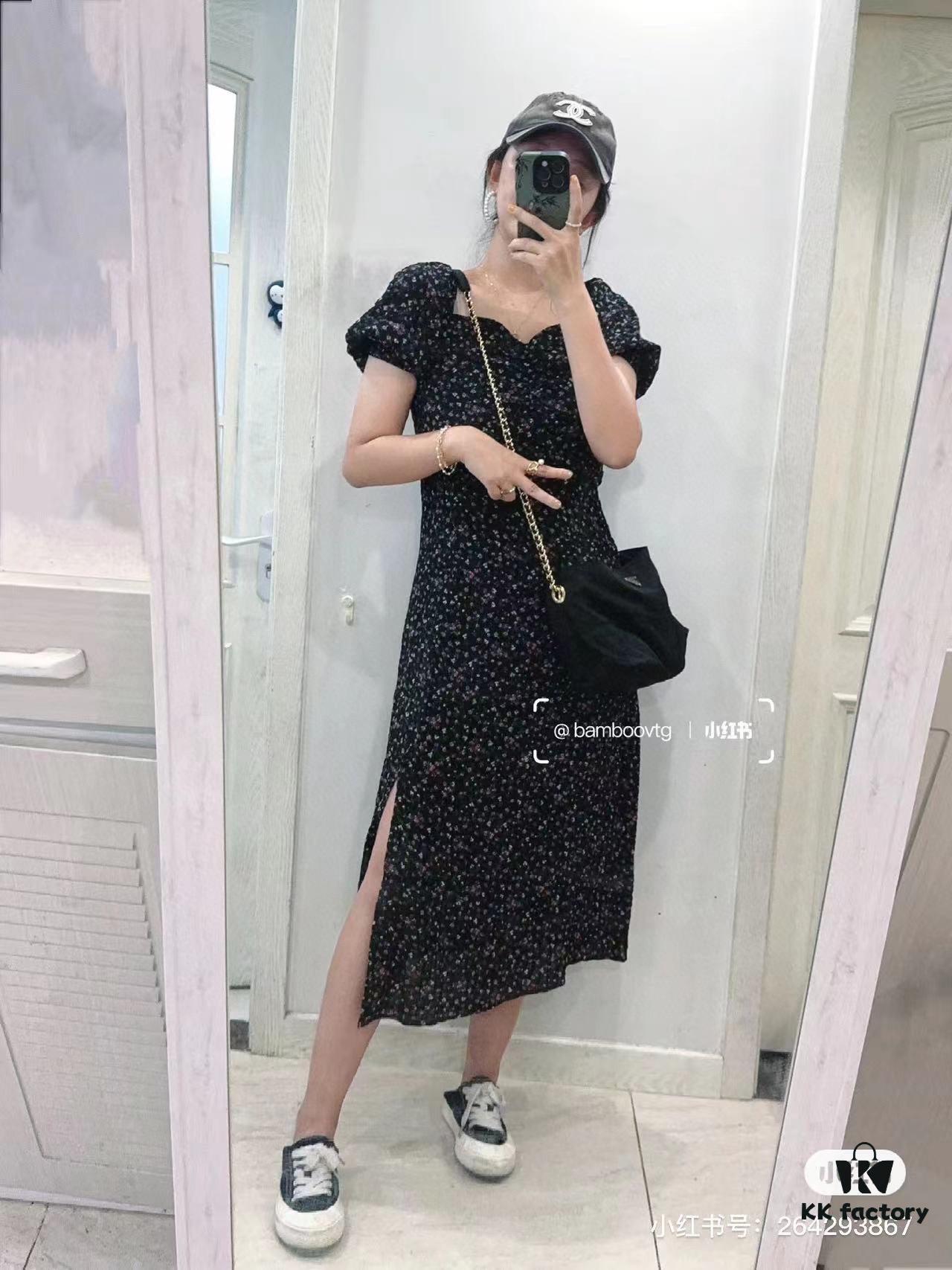 Box Included, Same as Zhu Zhu's Prada Parachute Bag – Perfect for Commuting