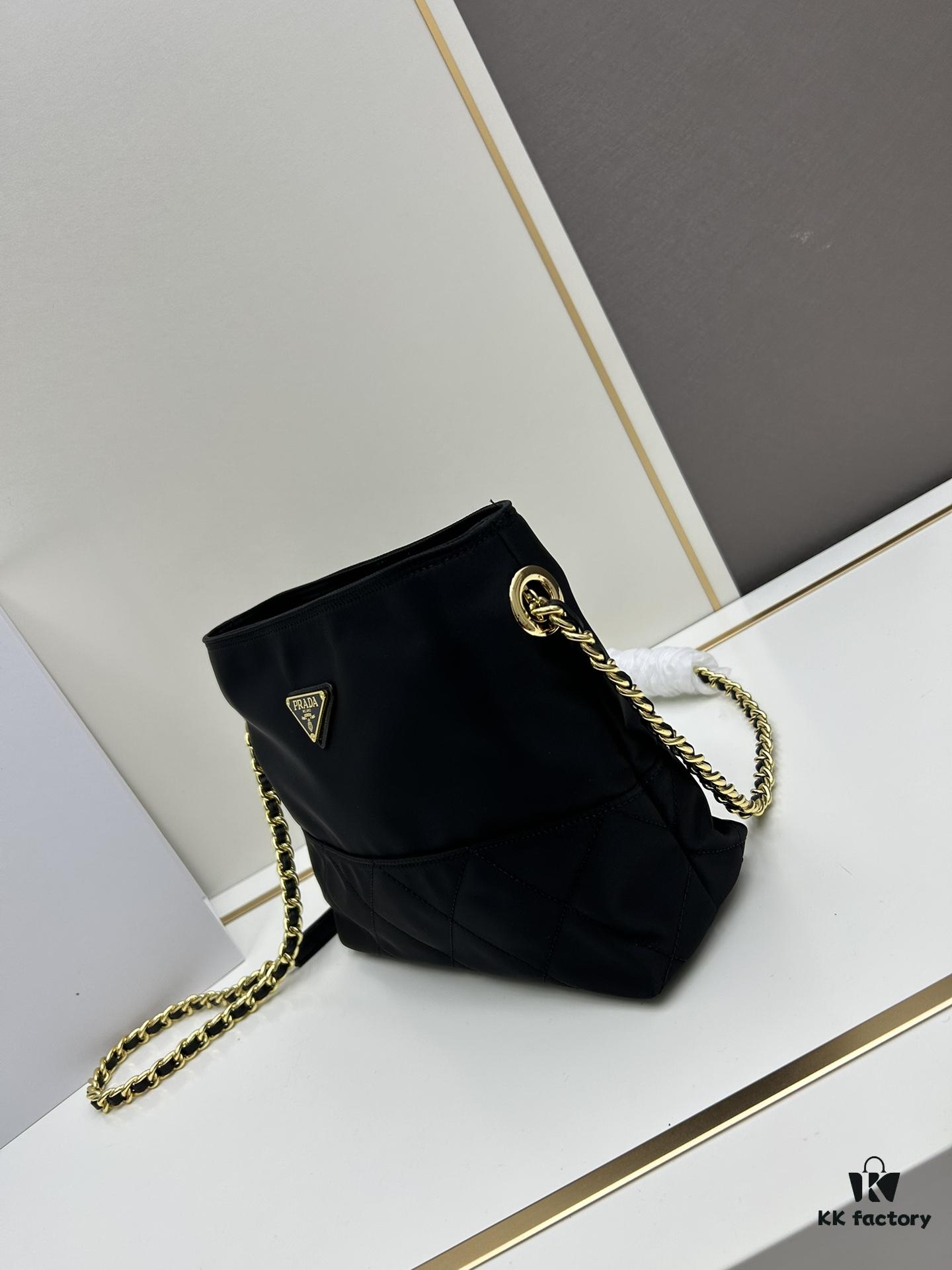 Box Set, Same as Zhu Zhu's Prada Parachute Style, Perfect for Commuting