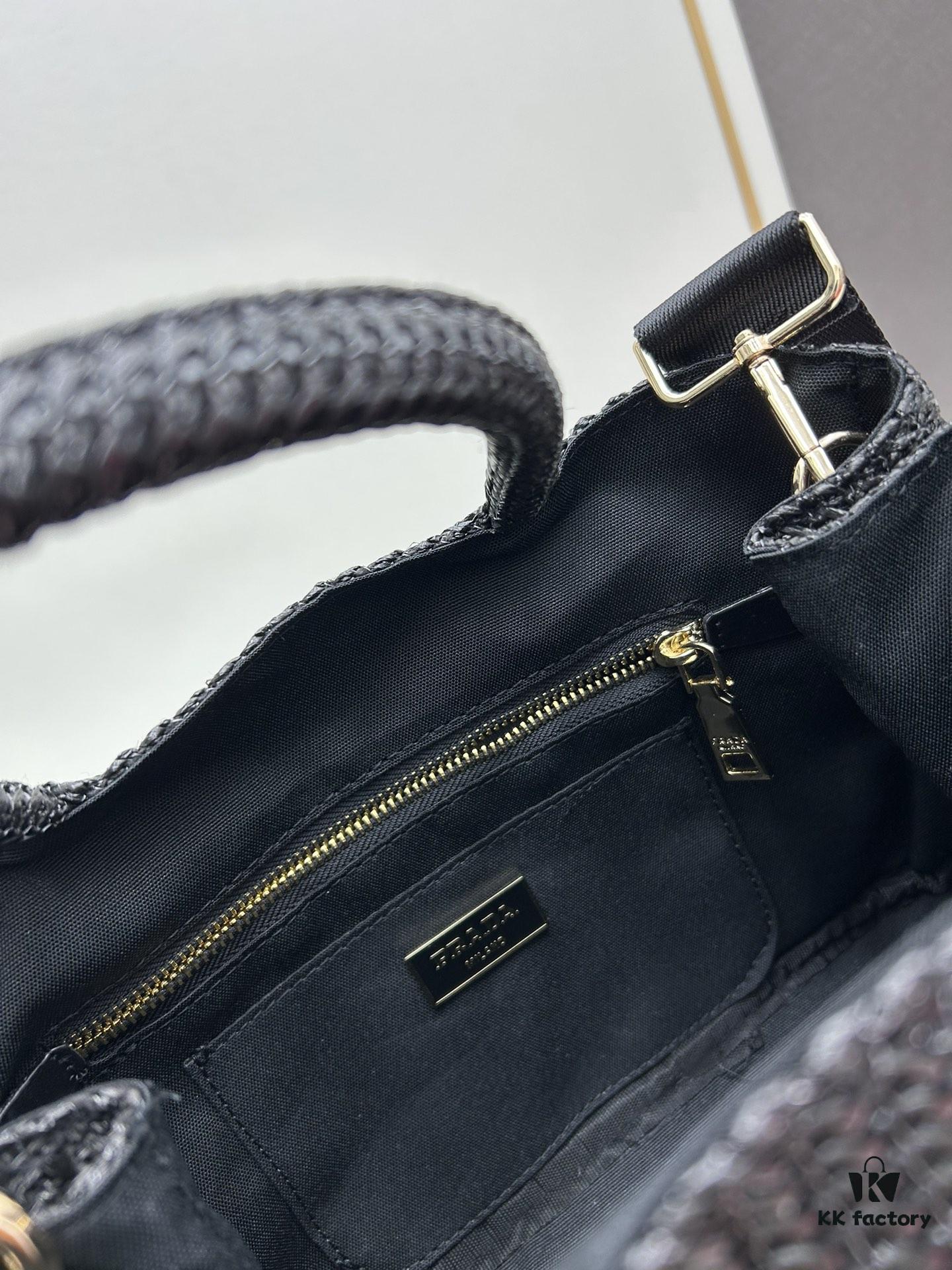 Prada Beautiful Wicker Basket Bag – A Stylish Summer Essential with Straw and Leather Design