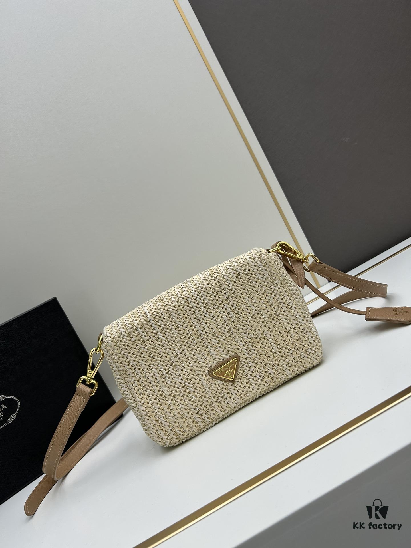 Raffia Woven Camera Bag, Model No. 2385, Box Size 20x12x8