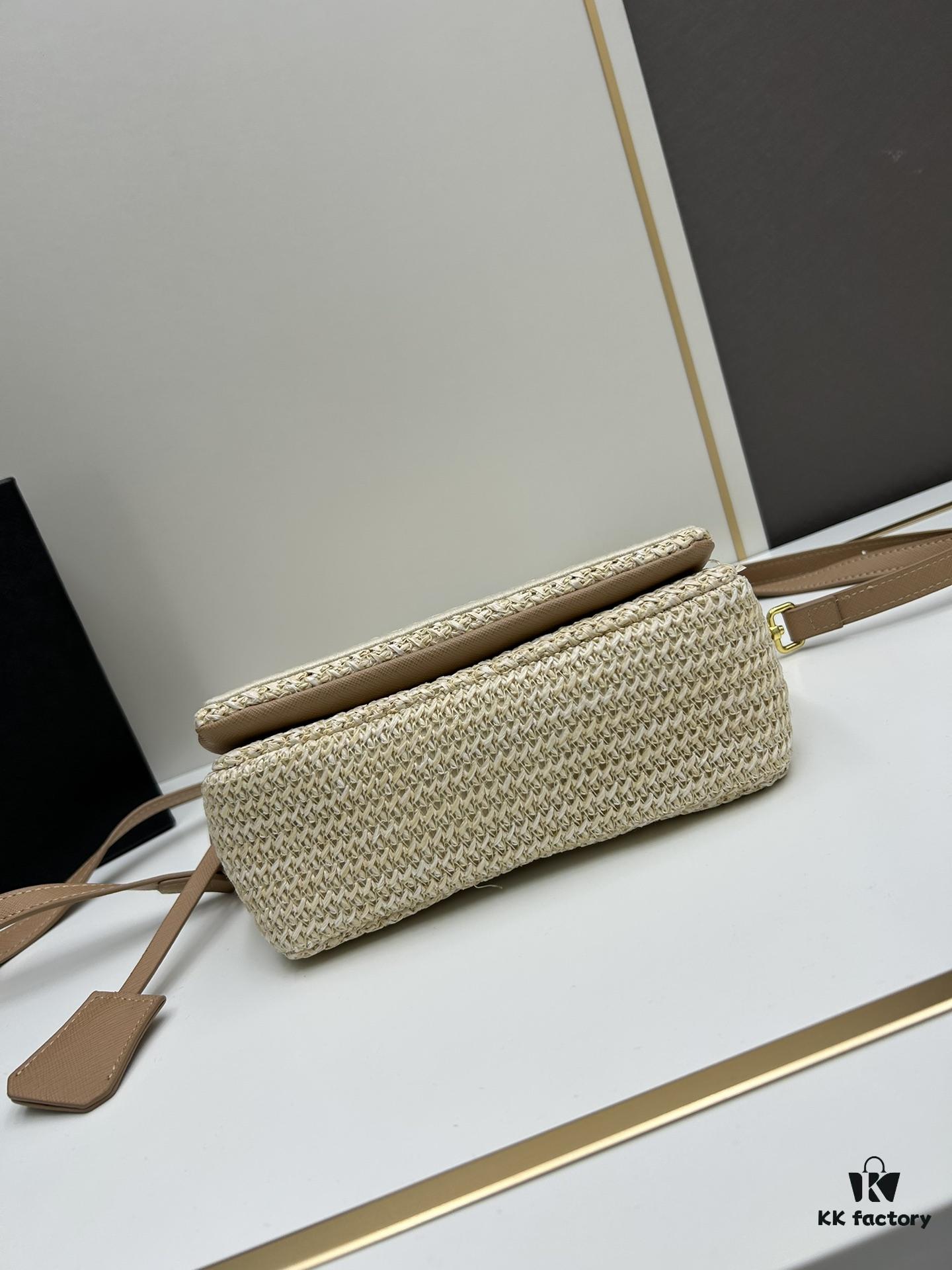 Raffia Woven Camera Bag, Model No. 2385, Box Size 20x12x8