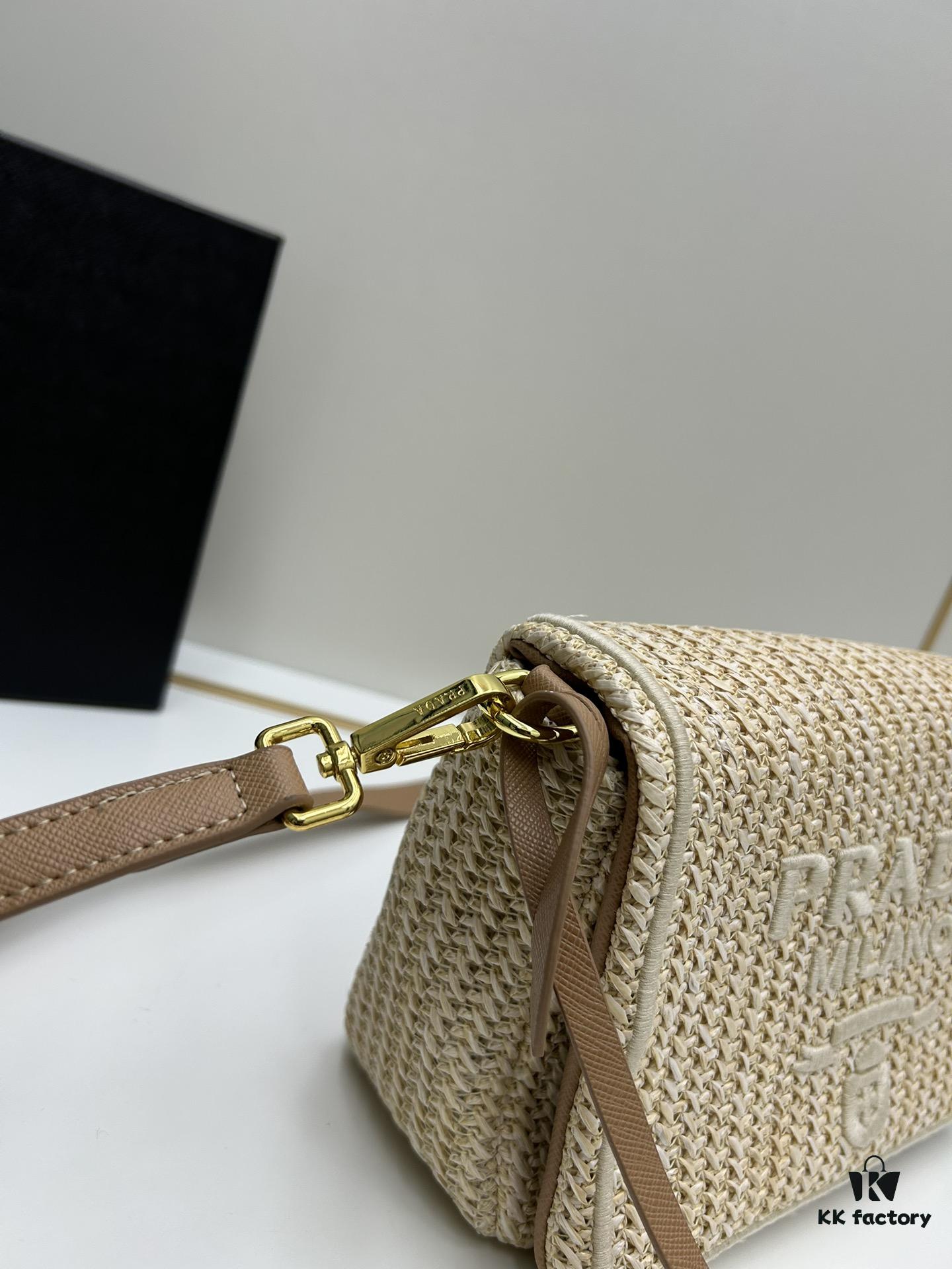 Raffia Woven Camera Bag, Model No. 2385, Box Size 20x12x8