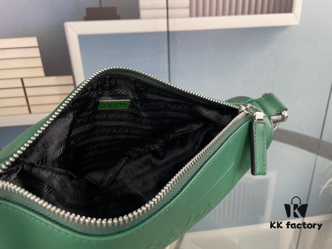 New Plain Weave Prada 21K Triple-in-One Triangle Bag