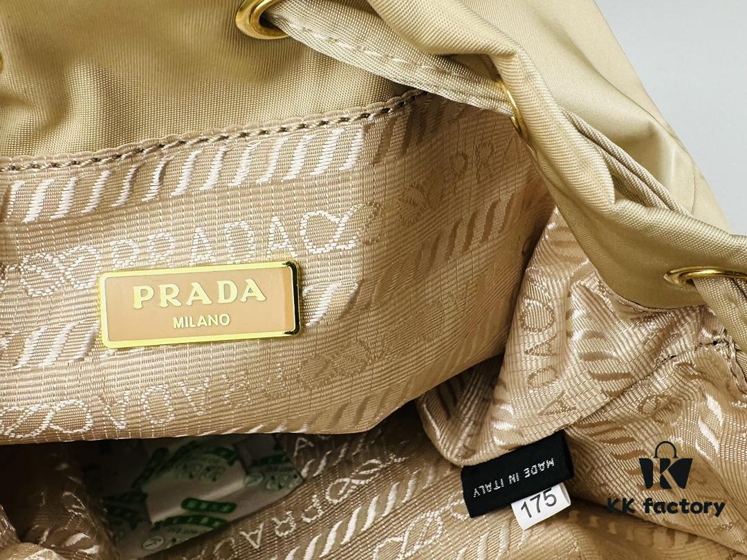 Adorable Prada Mini Bucket Bag with Box, Size: Bottom Length 16 x Opening Length 23 x Height 18 x Thickness 10, Style No. 067