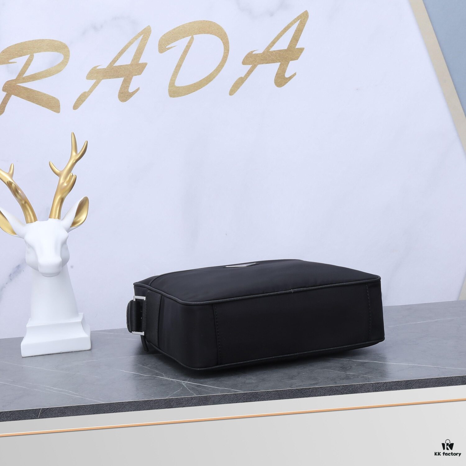 PRADA Men's Single Shoulder Bag, Classic Official Bestseller, Lightweight Original Waterproof Fabric, Model 002 Size: W24 x H28 x D8