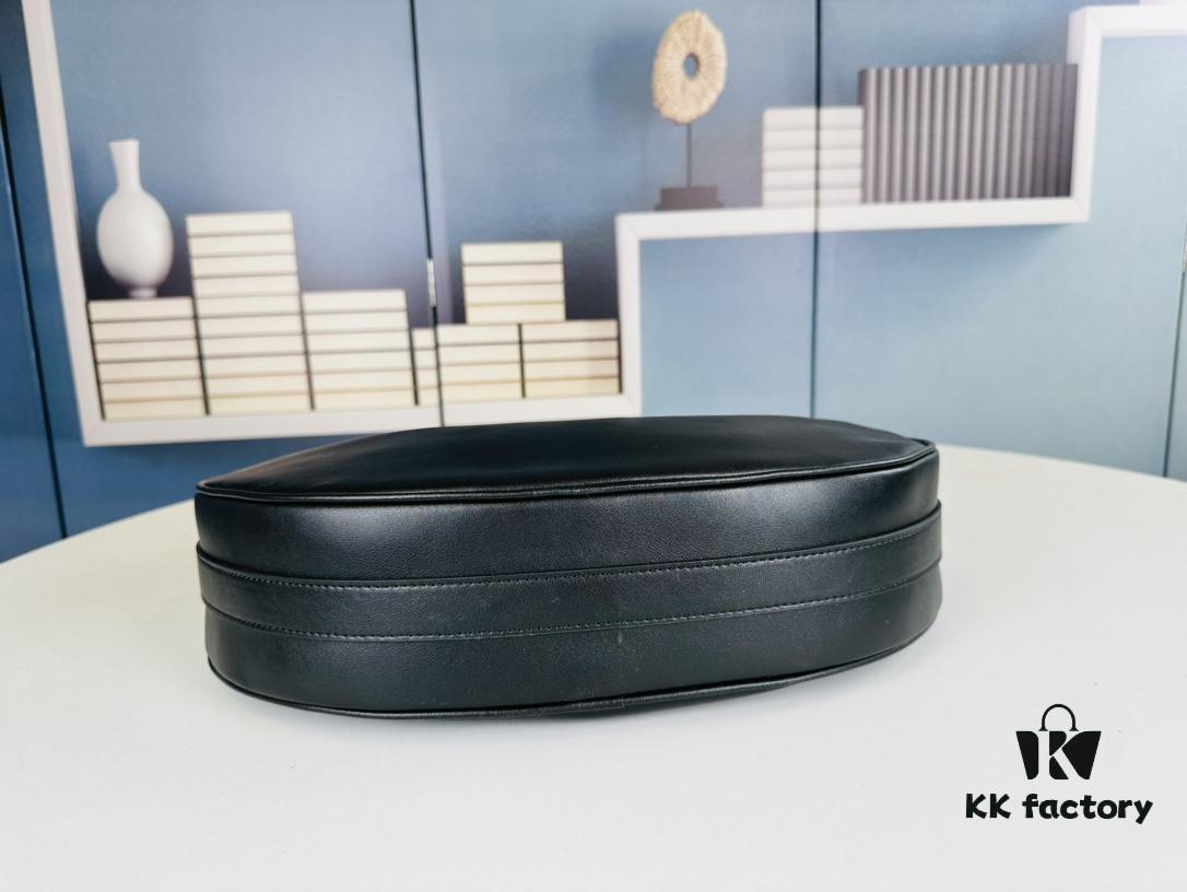 New Prada | Fashionable High-Street Style – Instantly Achieve Sweet and Cool Girl Vibes