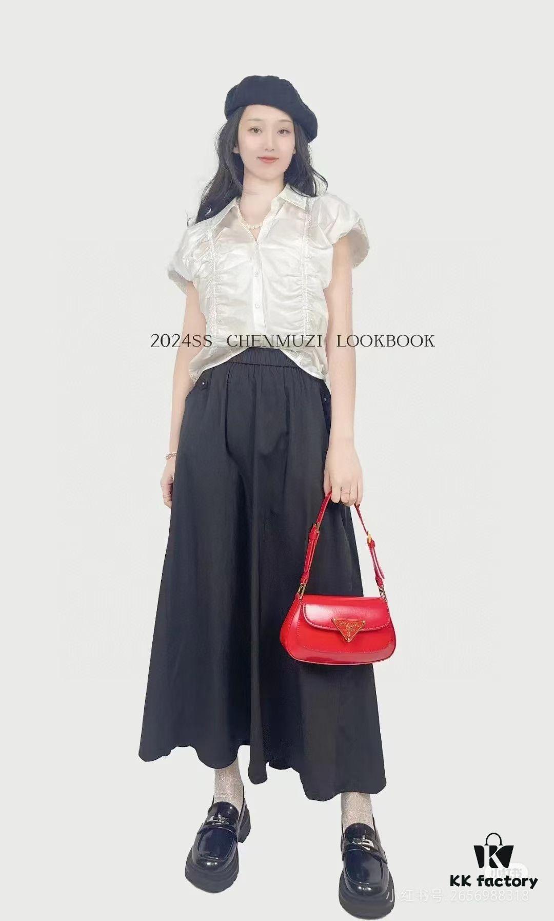 PRADA New Style Baguette Shoulder Bag (Box Included) Size 24x12x4, Model No. 817, Full Grain Leather Version