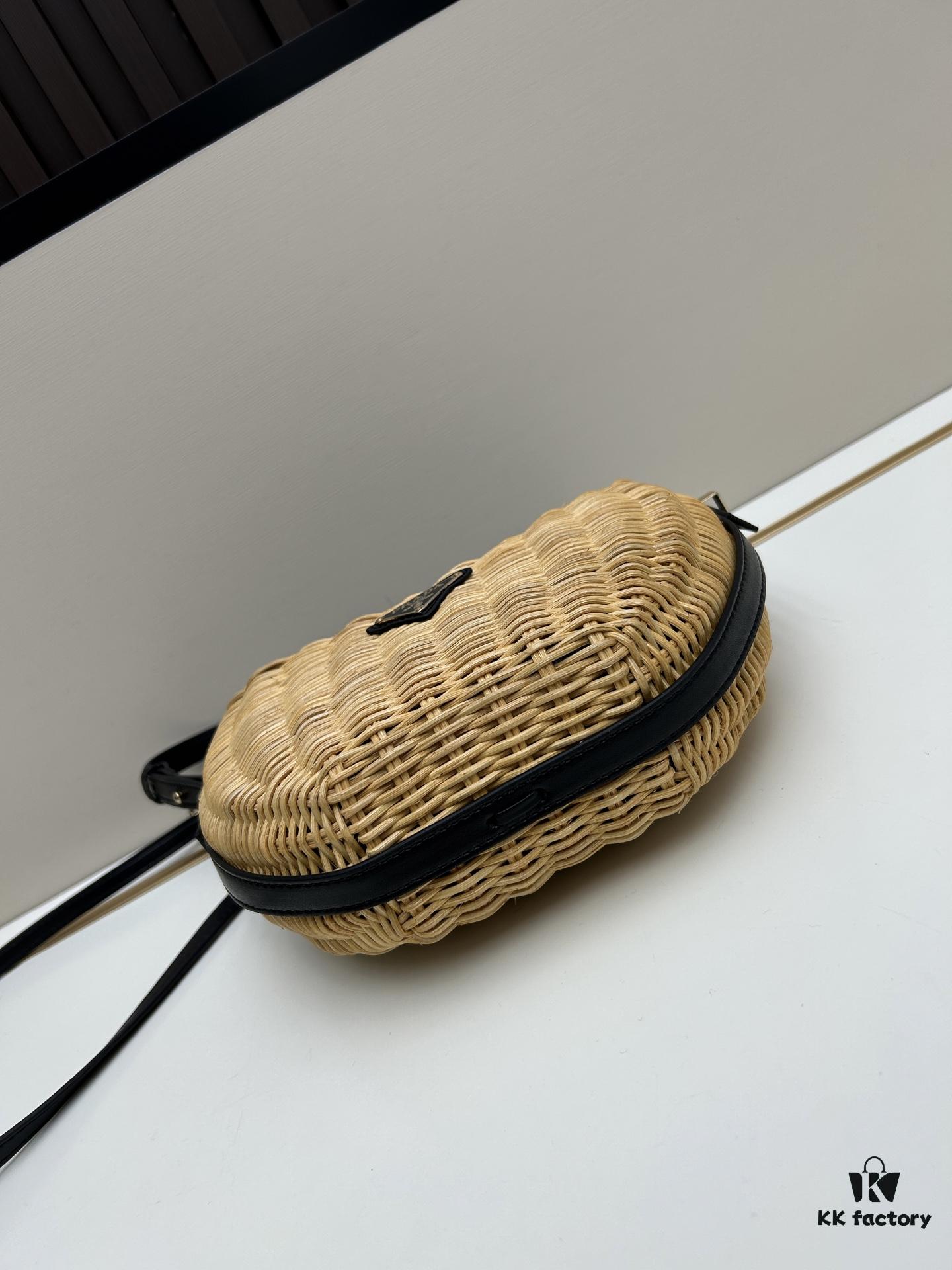 PRADA Woven Style Chic Bag with Box - Casual and Elegant