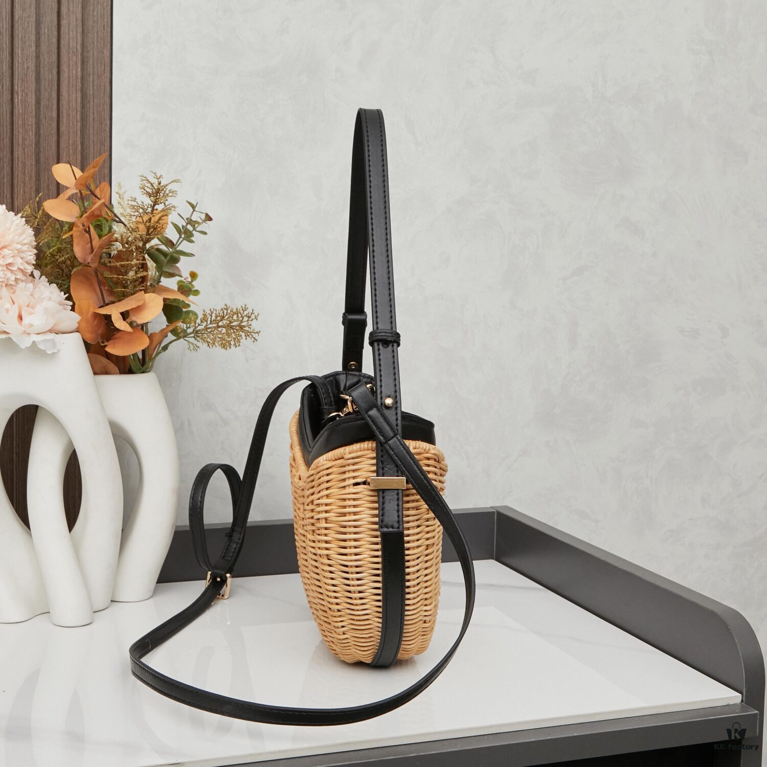 PRADA Woven Style Chic Bag with Box - Casual and Elegant