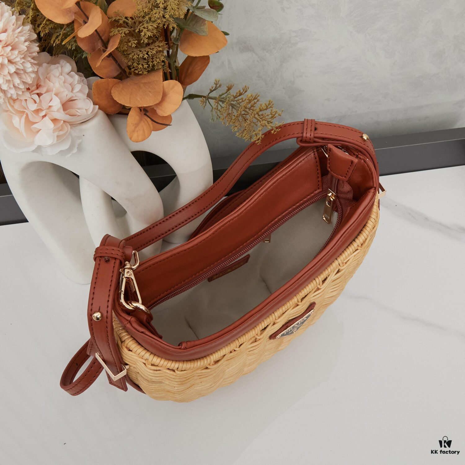 PRADA Woven Style Chic Bag with Box - Casual Elegance