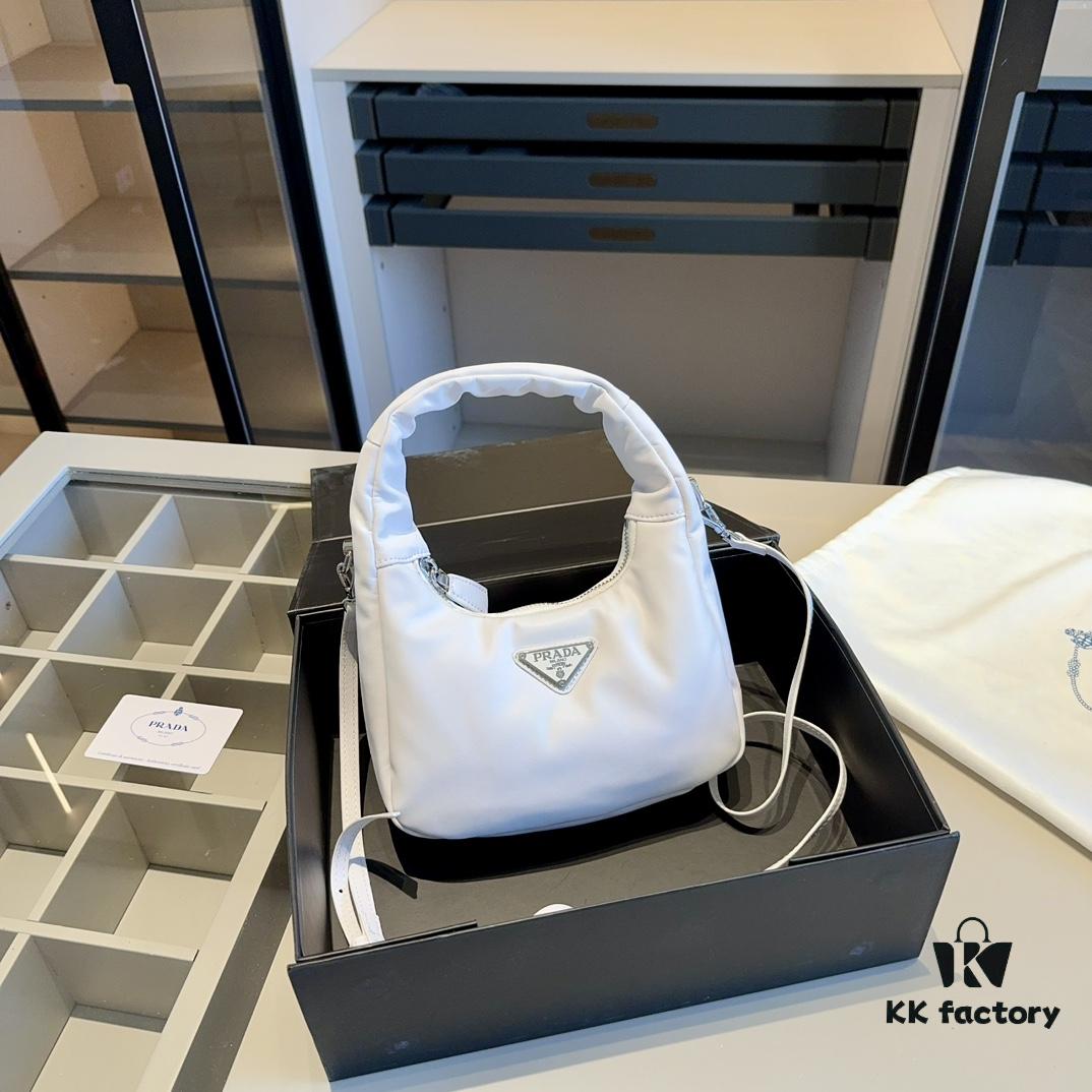 New Arrival 🔥 Prada Limited Edition Cloud Series Hobo Underarm Bag – Luxury Designer Handbag with Adjustable Strap, Premium Hardware, Gift-Boxed