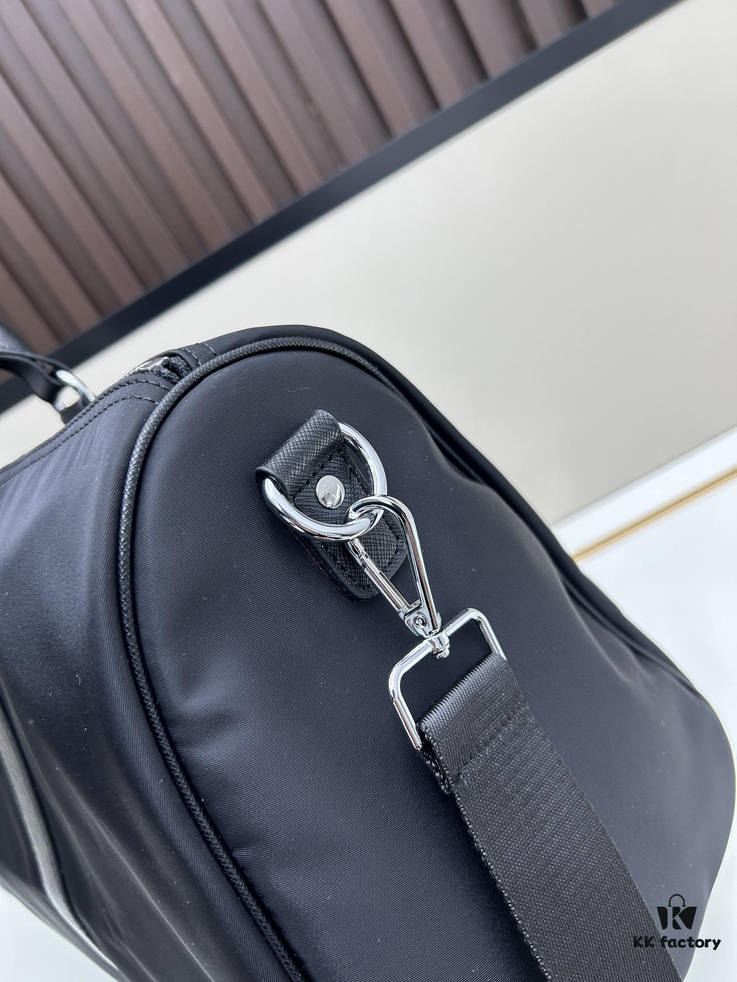 Travel Bag, Taking You to Explore the Beauty of the World