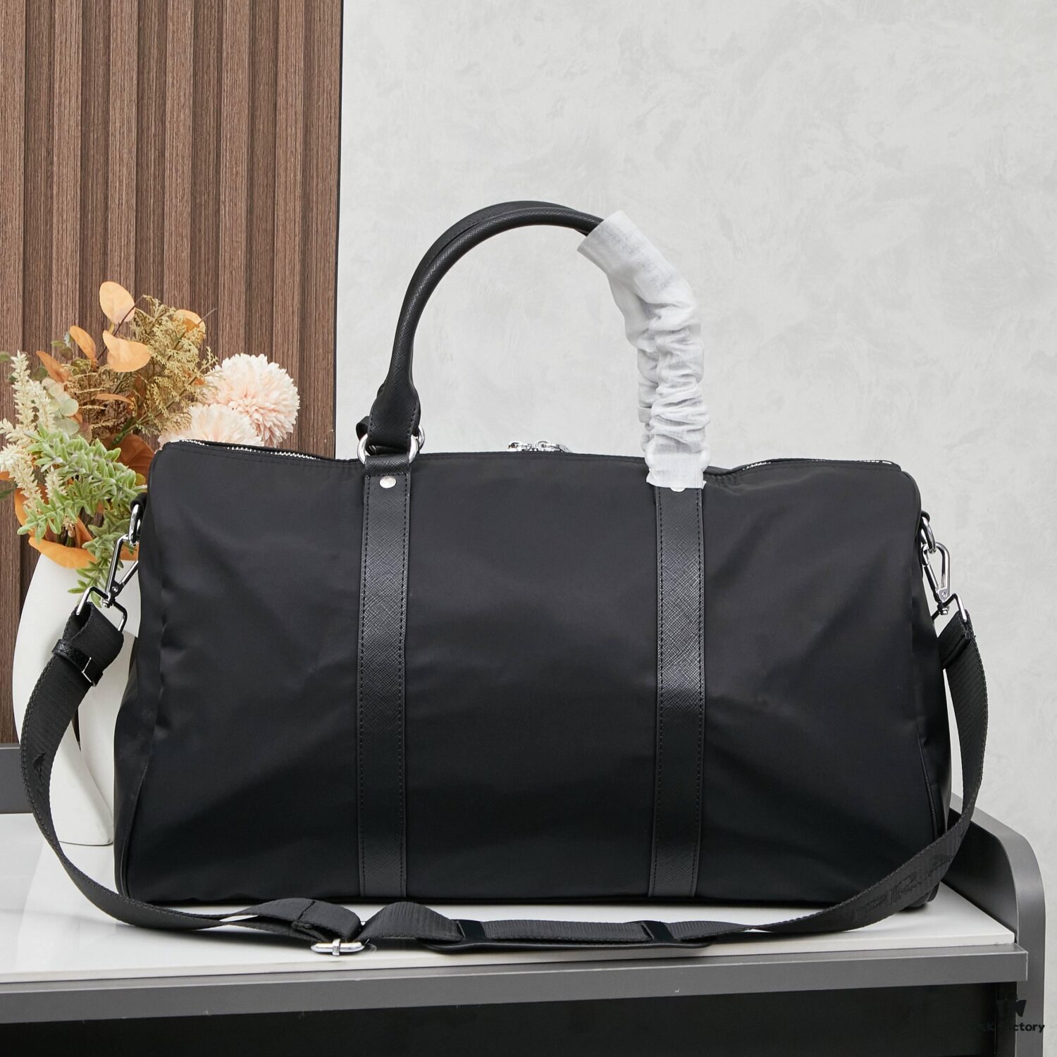 Prada Travel Bag with Retro American Style, 43 x 25cm Model 23123