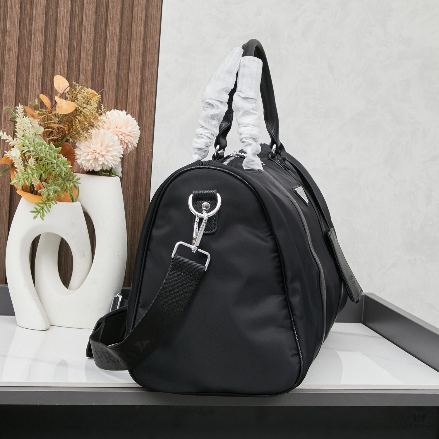 Prada Travel Bag with Retro American Style, 43 x 25cm Model 23123