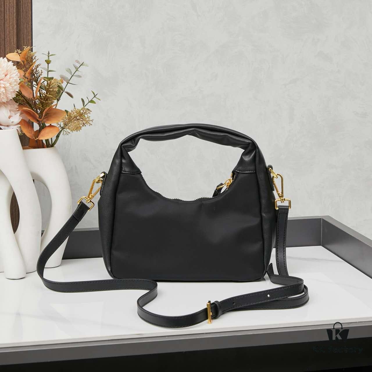 Box Included, 🎉Bow🎉 Underarm Hobo Bag