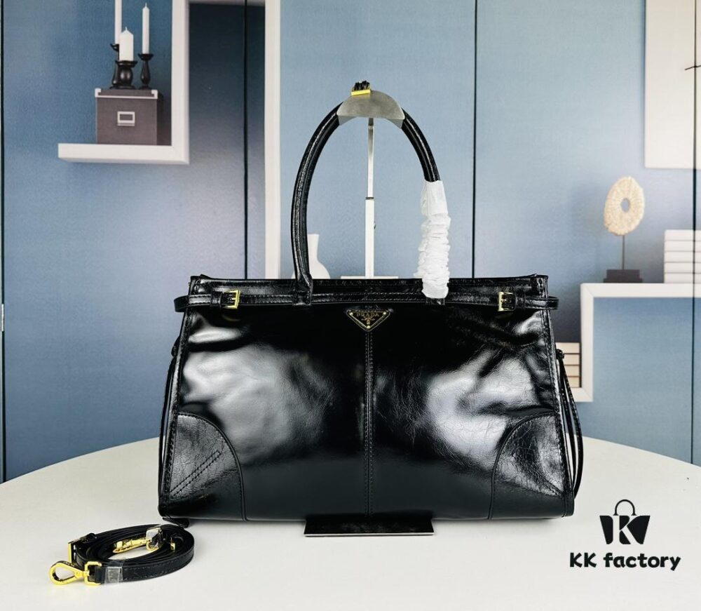 Top-grain leather, size 38x24x12, model number 446. Prada's recent unboxing joy