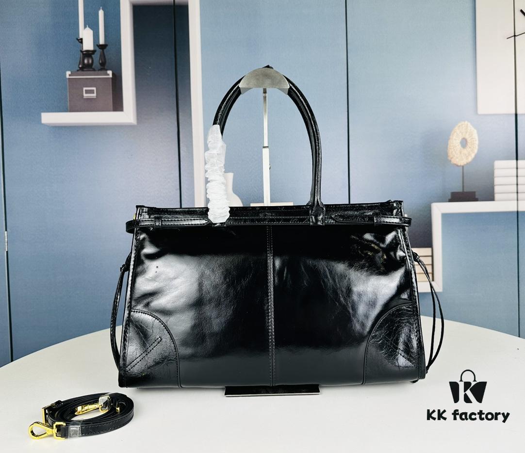 Top-grain leather, size 38x24x12, model number 446. Prada's recent unboxing joy