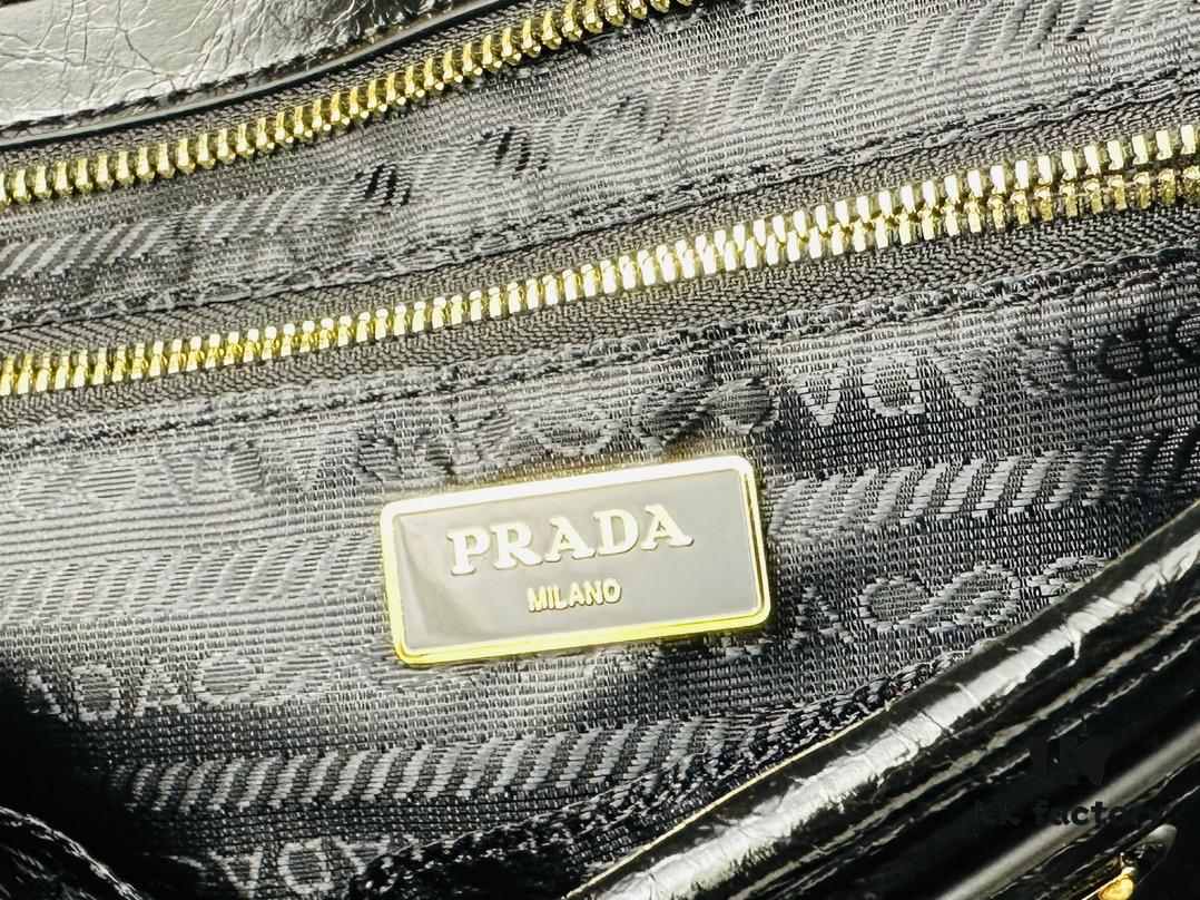 Top-grain leather, size 38x24x12, model number 446. Prada's recent unboxing joy