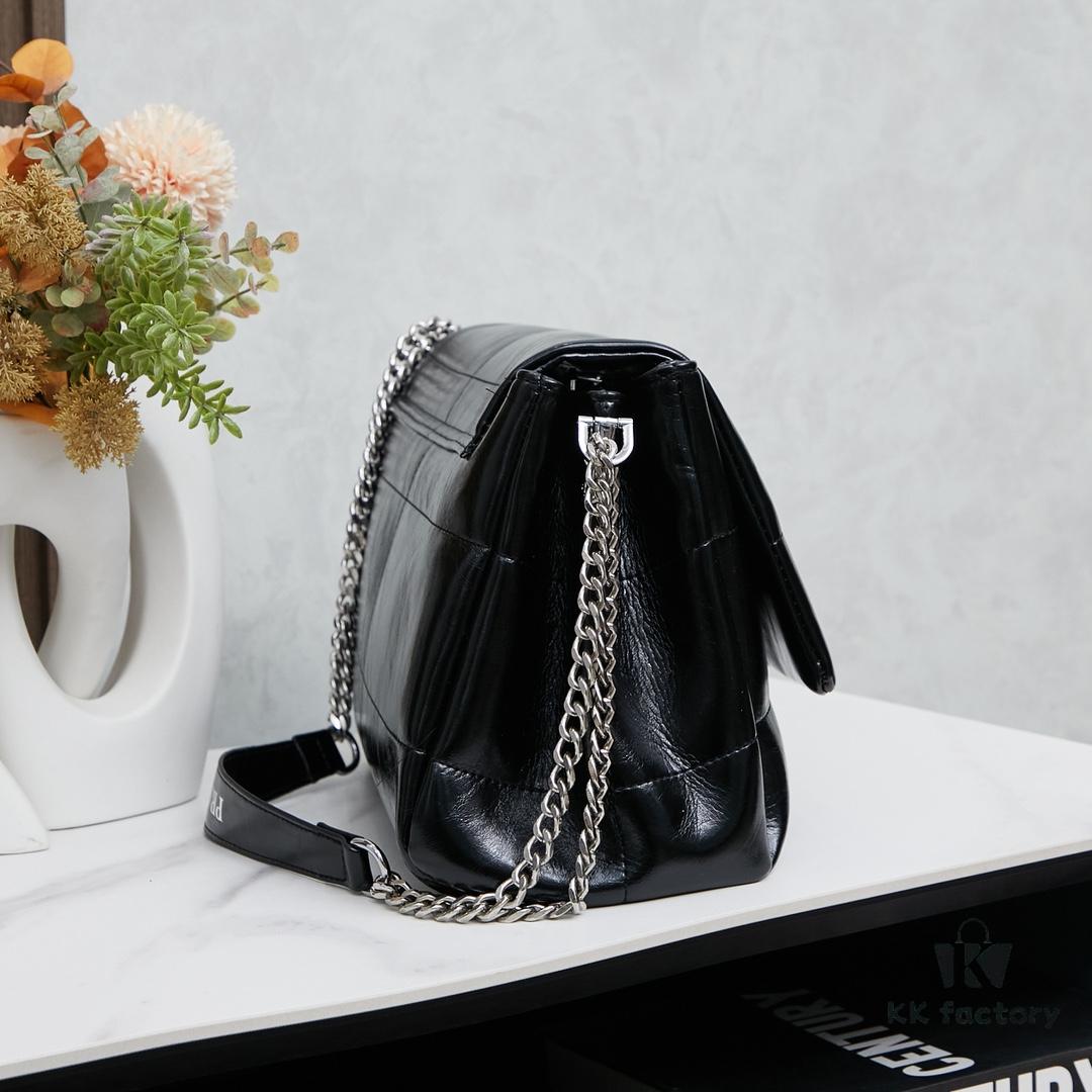 Prada Re-Edition Box Set! Cool to the Core – The Prada Cahier Bag Wins Hearts by Merit