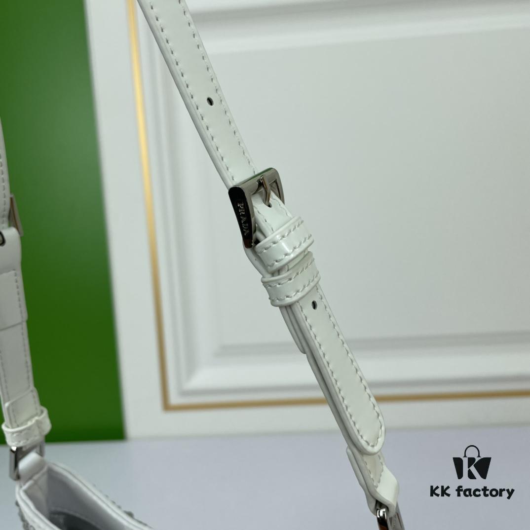 Original Order, Custom Leather Material, PRADA Launches New 2022 Spring/Summer Collection Crystal Hobo Handbag