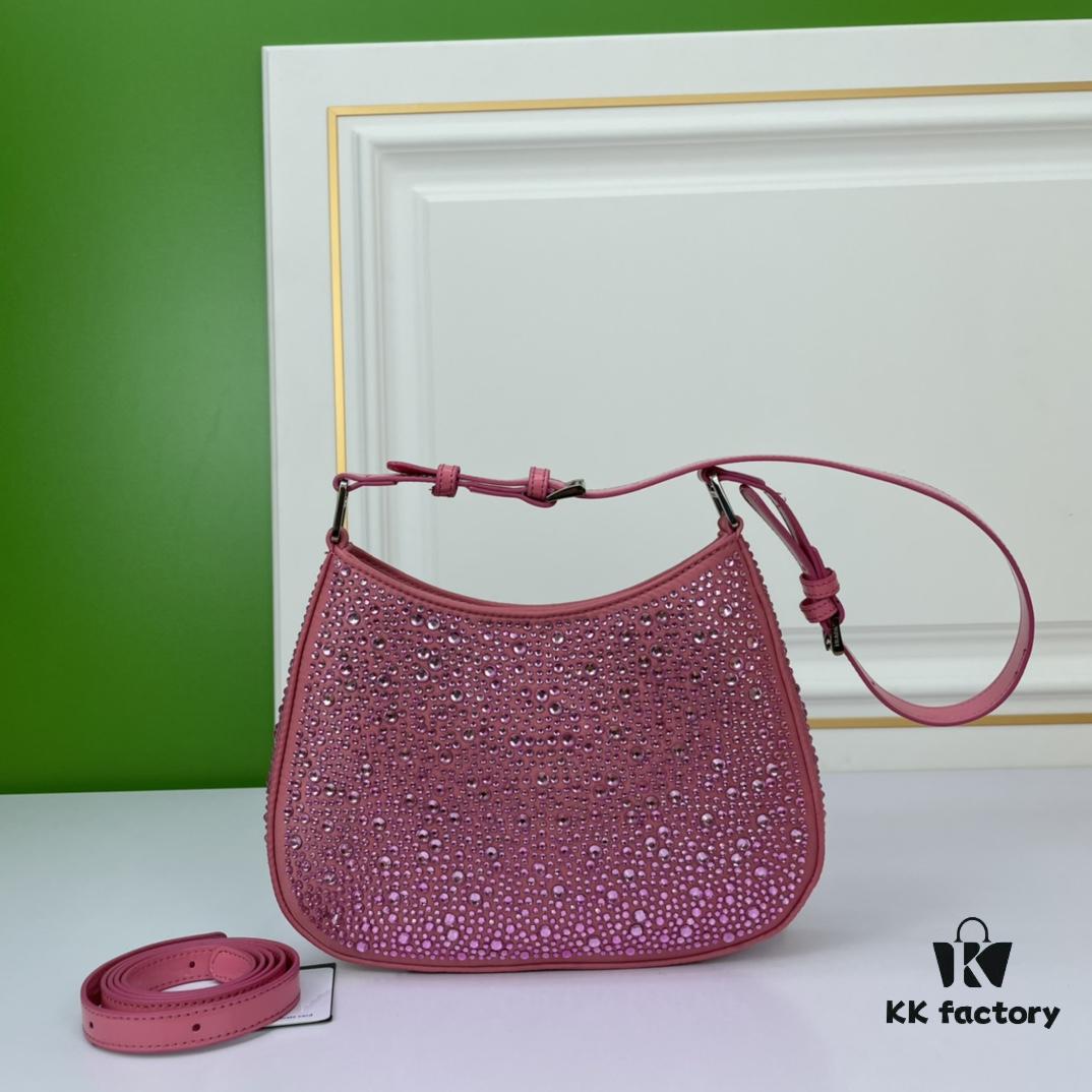 Box Included, Original Order, Factory Custom Leather ♥️ PRADA Launches New 2022 Spring/Summer Crystal Hobo Handbag, Crafted from Premium Calfskin, Inspired by Du Juan, Wen Qi, and Deng Enxi, Faithfully Reproduced, Lightweight and Stylish, Must-Have for Fashion Enthusiasts