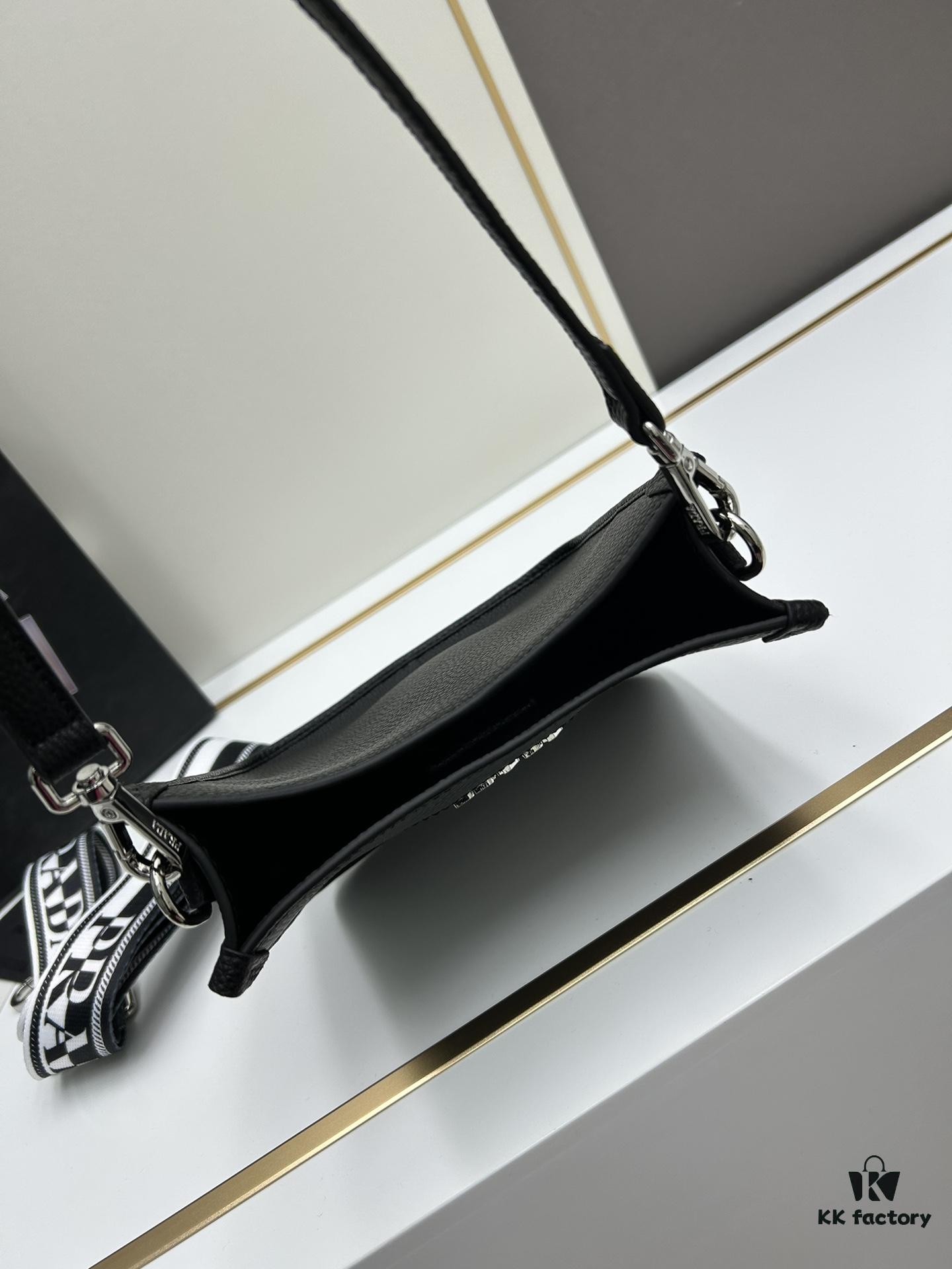 High-Quality PRADA Shoulder Crossbody Bag - Imported Full-Grain Coarse Crispy Calf Leather, Detachable Adjustable Straps, Metal Logo, Magnetic Closure