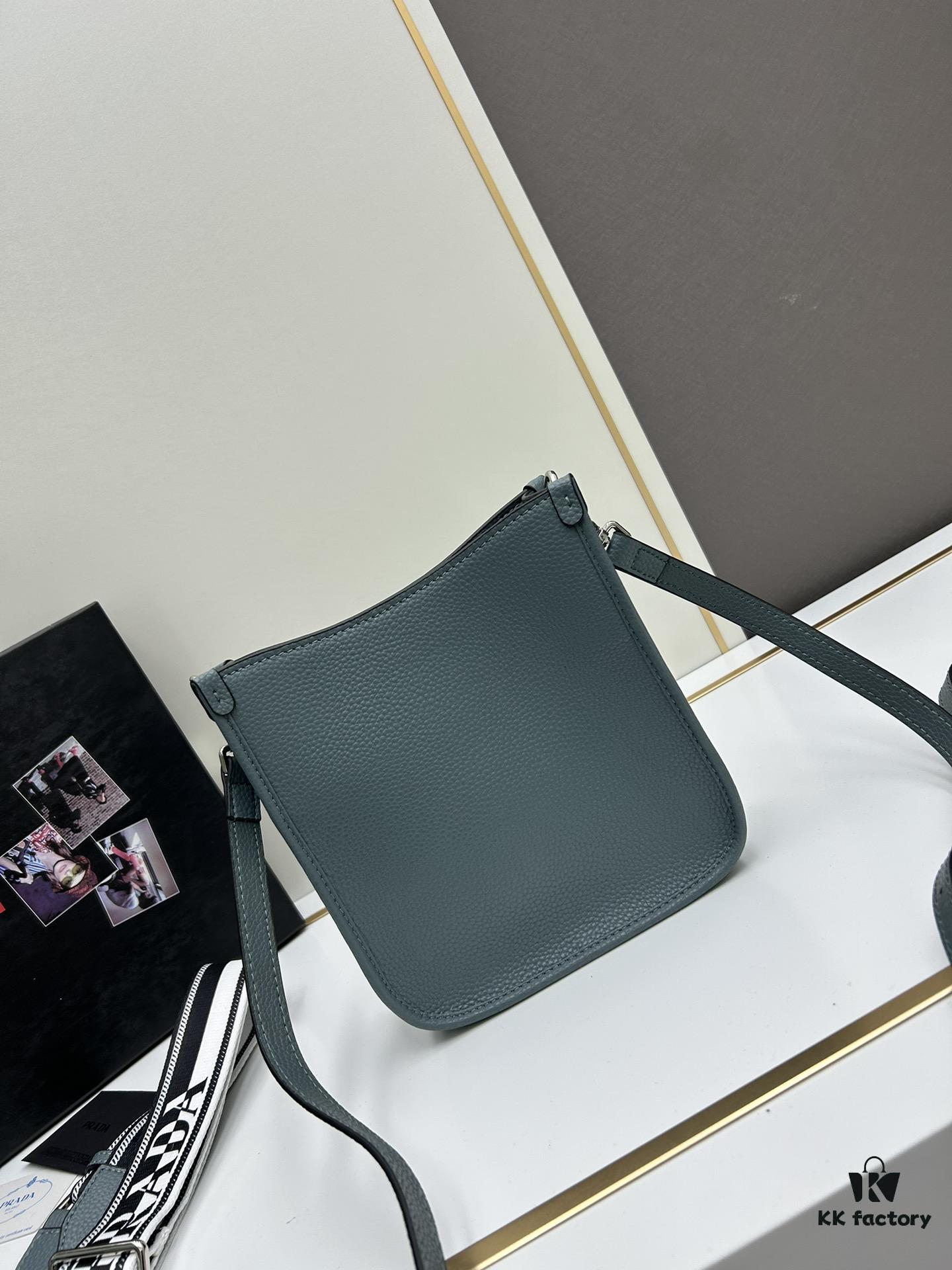 High-Quality PRADA Shoulder Crossbody Bag with Dual Straps - Genuine Full-Grain Crocodile Grain Leather, Metal Logo, Removable Adjustable Shoulder Straps