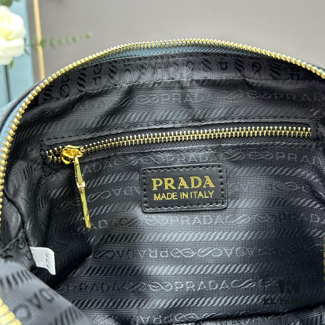 PRADA Dual-Shoulder Camera Bag in Imported Full-Grain Coarse Crispy Calfskin
