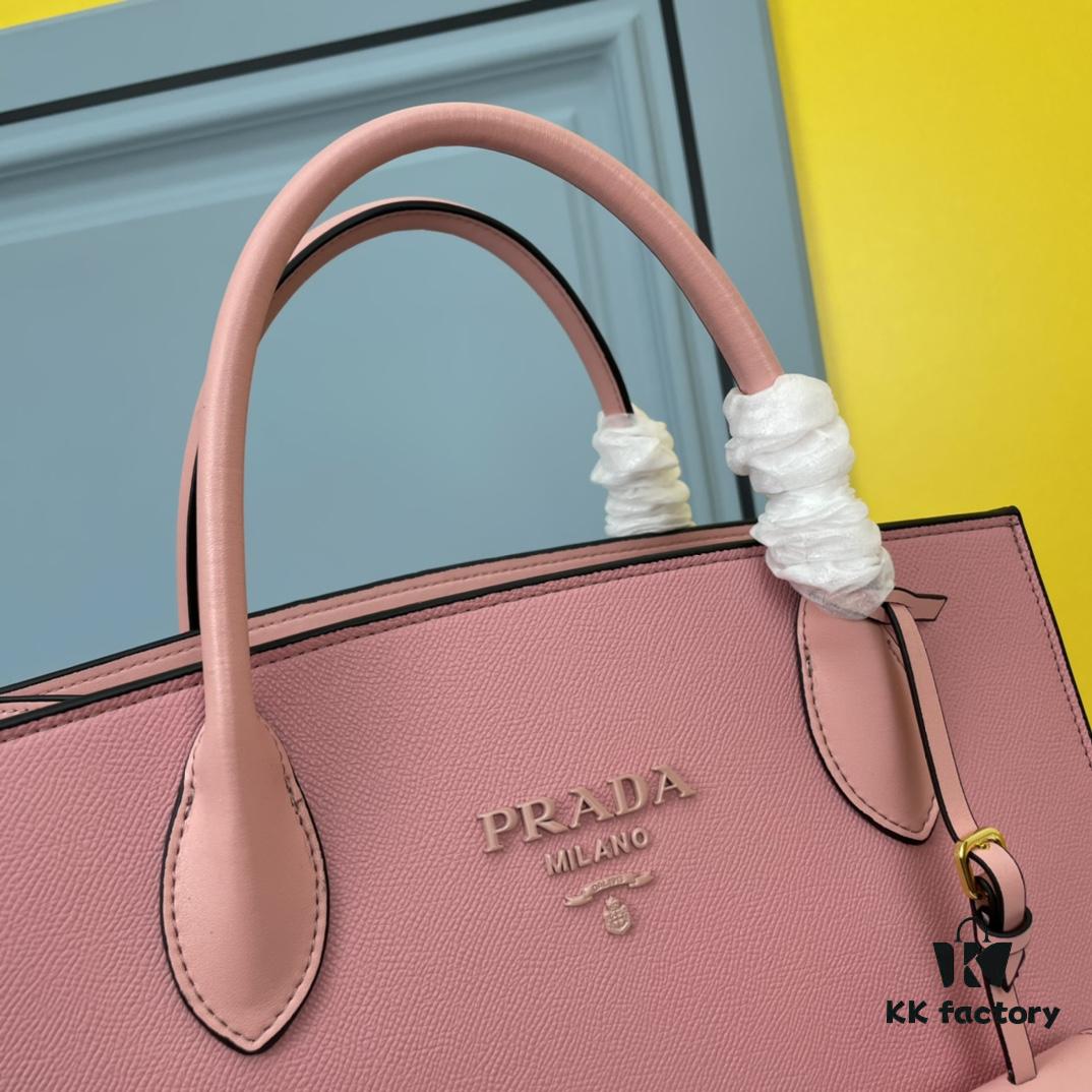 High-Quality Counter Product PRADA #66158 Premium Imported Coarse Cross Cowhide with Calfskin, 175 OEM Code, Enamel Same-Color Logo Pendant, Classic and Uniquely Elegant, 33 x 24 x 15cm