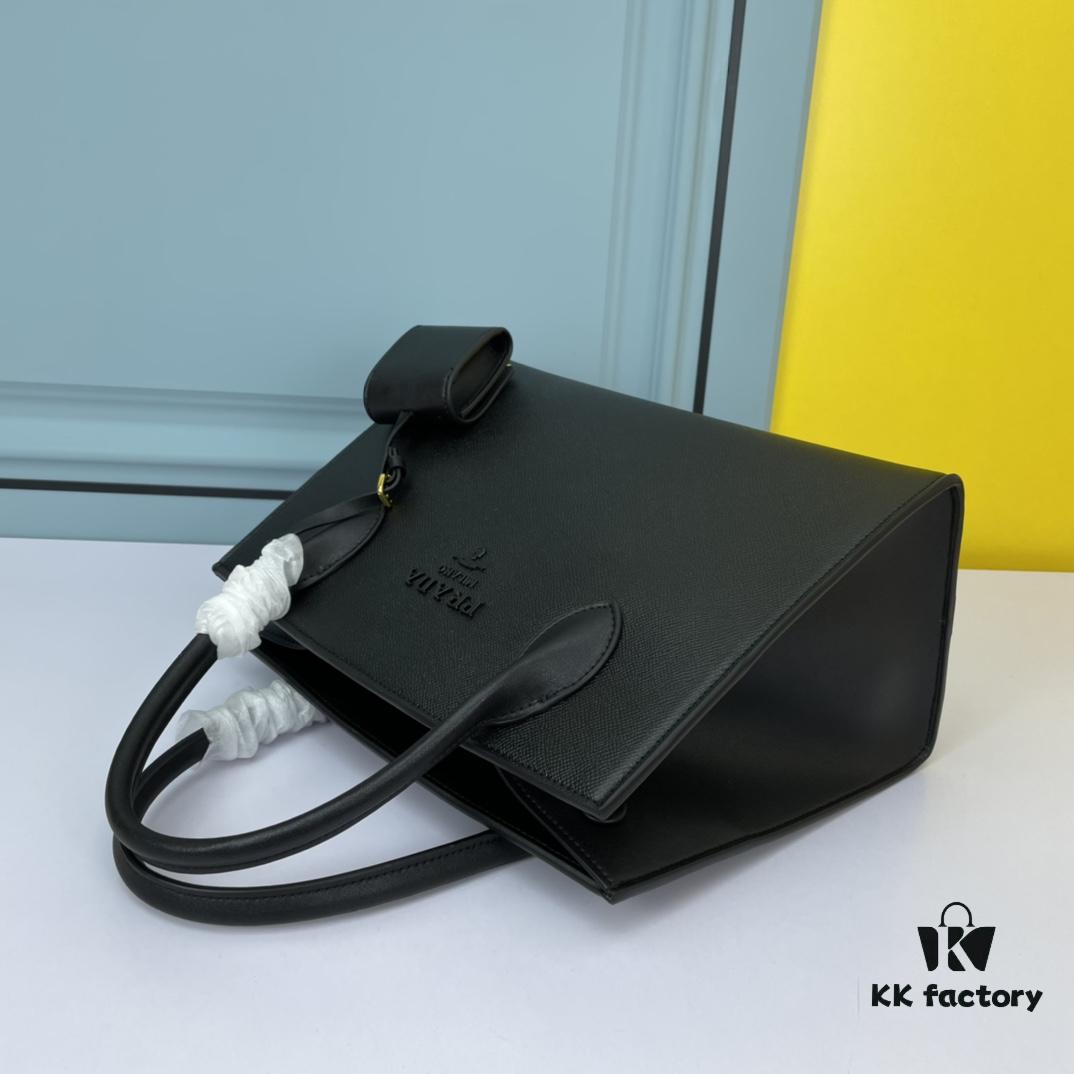 High-Quality Counter Product PRADA #66158 Premium Imported Coarse Cross Cowhide with Calfskin, 175 OEM Code, Enamel Same-Color Logo Pendant, Classic and Uniquely Charming, Fashionable and Elegant, 33 x 24 x 15cm