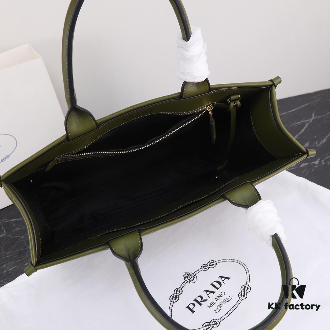 Prada Latest 22 Tote Shopping Bag 🛍️ This Season's Signature Collection