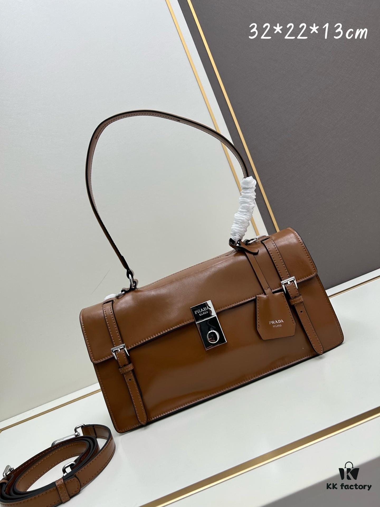 PRADA New Arrival 🎉 (All-Leather Series) [Original Quality with Matching Hardware] Full-Grain Oil-Waxed Calfskin