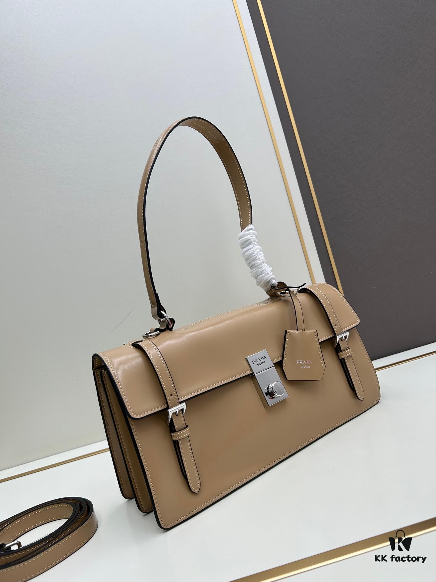 PRADA Counter New Arrival 🎉 (All-Leather Series) [Original Order Quality with Matching Counter Hardware] Full-Grain Oil-Waxed Calfskin