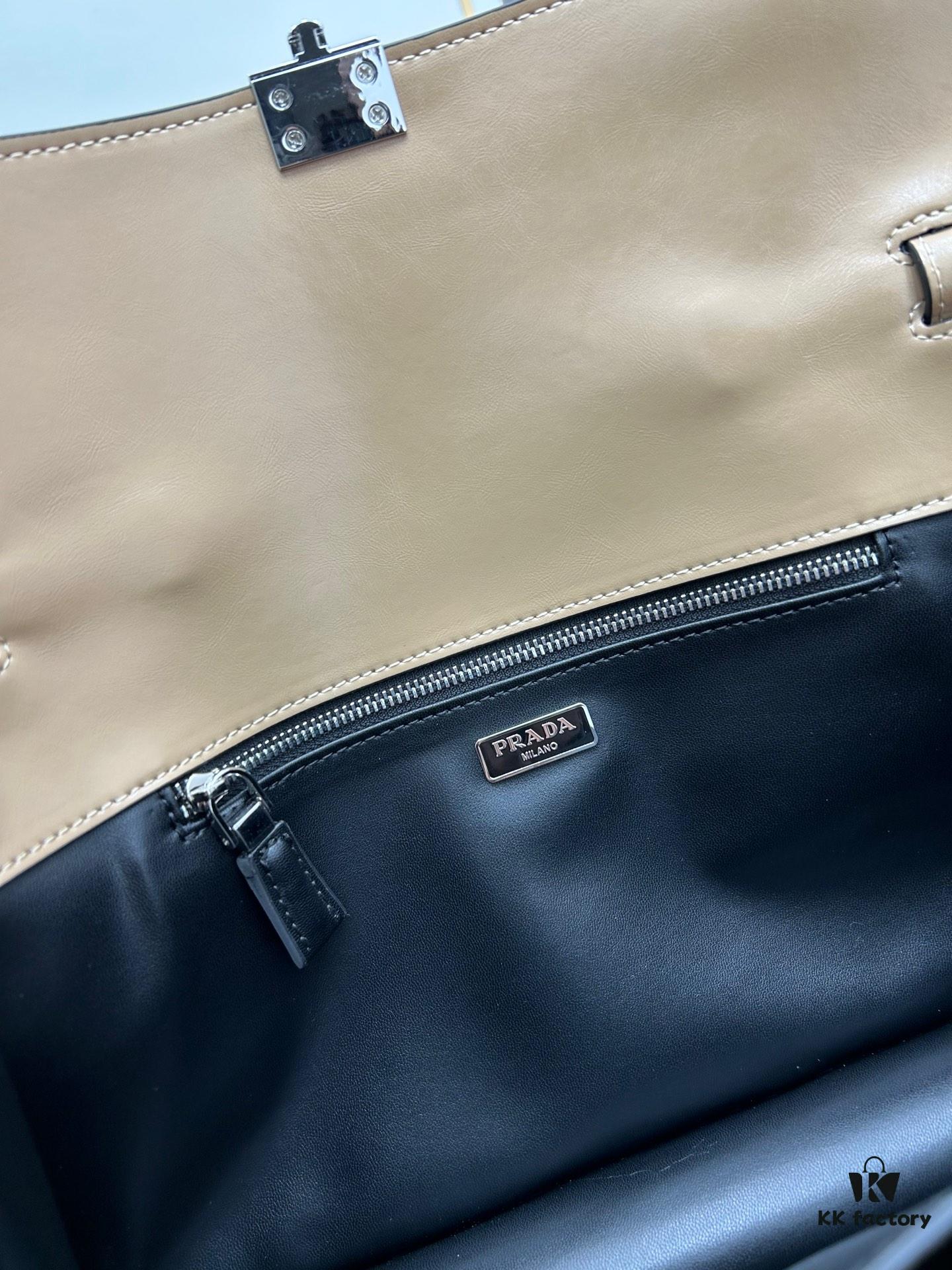 PRADA Counter New Arrival 🎉 (All-Leather Series) [Original Order Quality with Matching Counter Hardware] Full-Grain Oil-Waxed Calfskin