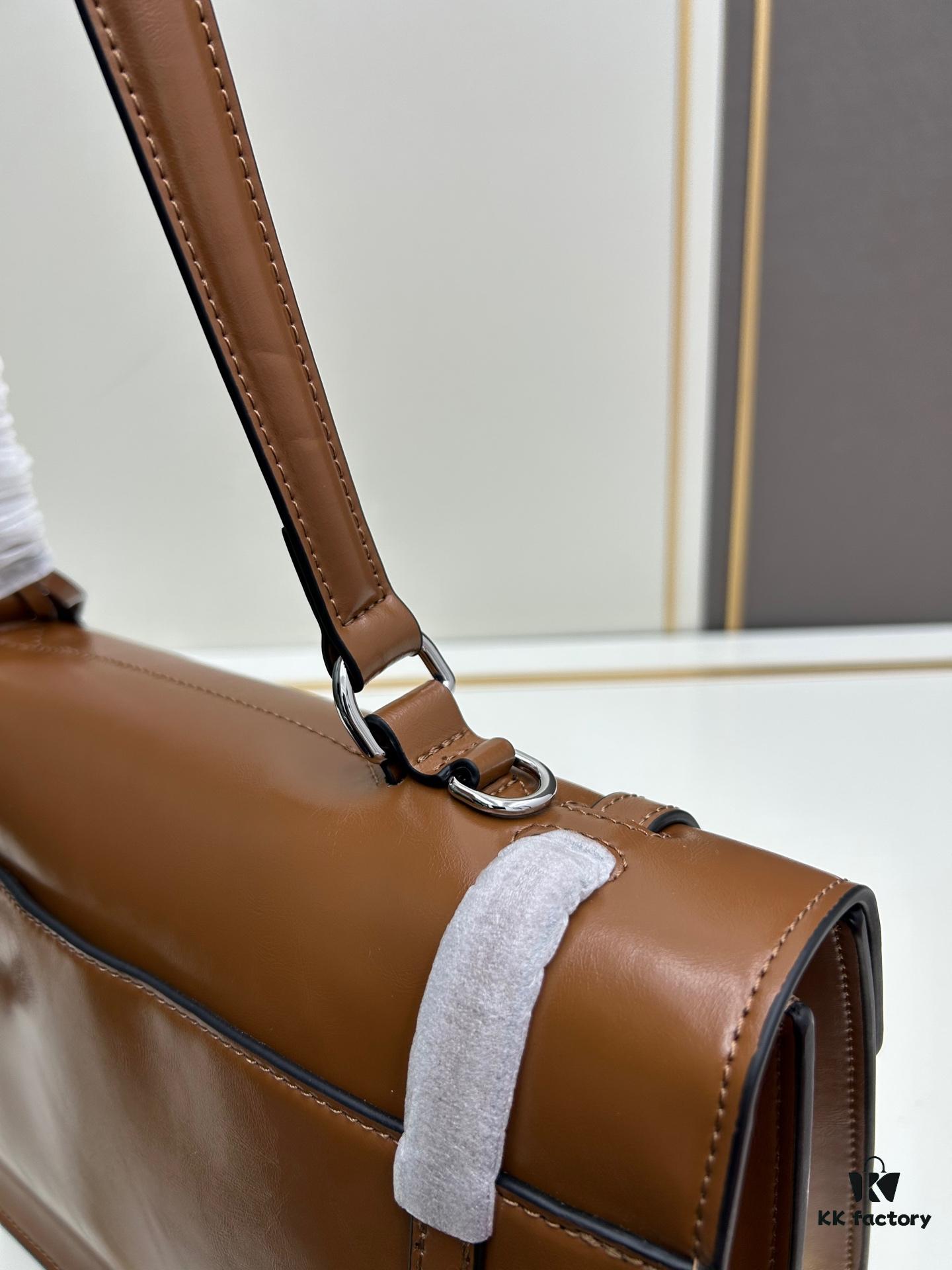 PRADA New Arrival 🎉 (All-Leather Series) [Original Order Quality with Matched Boutique Hardware] Full-Grain Oil-Waxed Cowhide