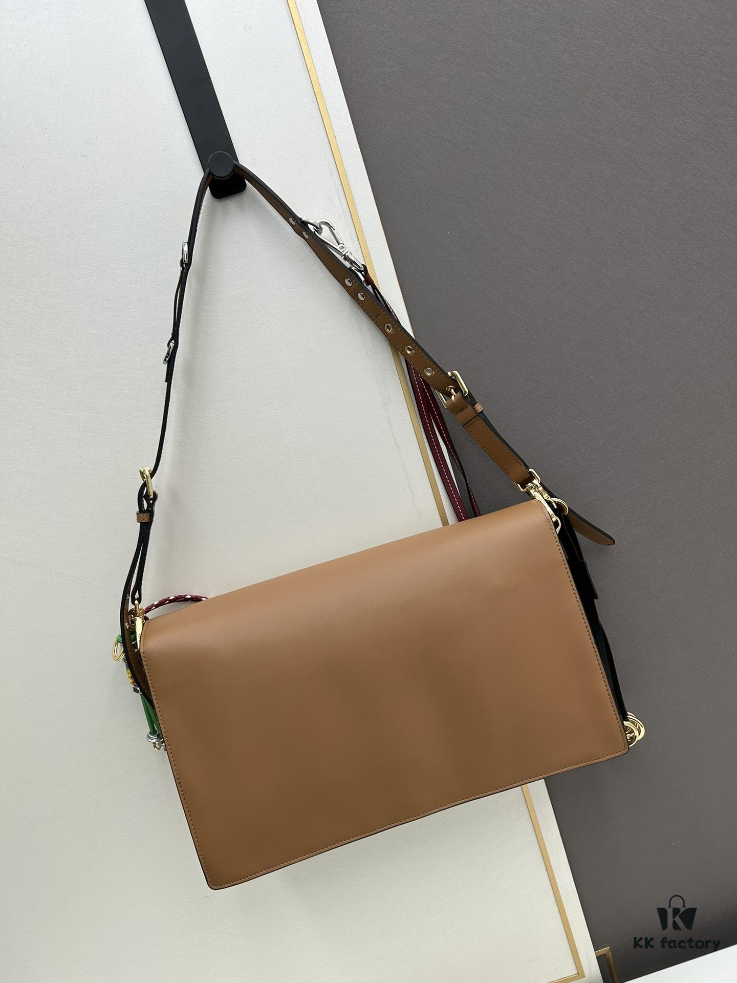 Large PRADA Counter with Gift Box, Celebrity Same Style 🎉 First-Layer Cowhide [Original Order Quality + Matching Counter Hardware]