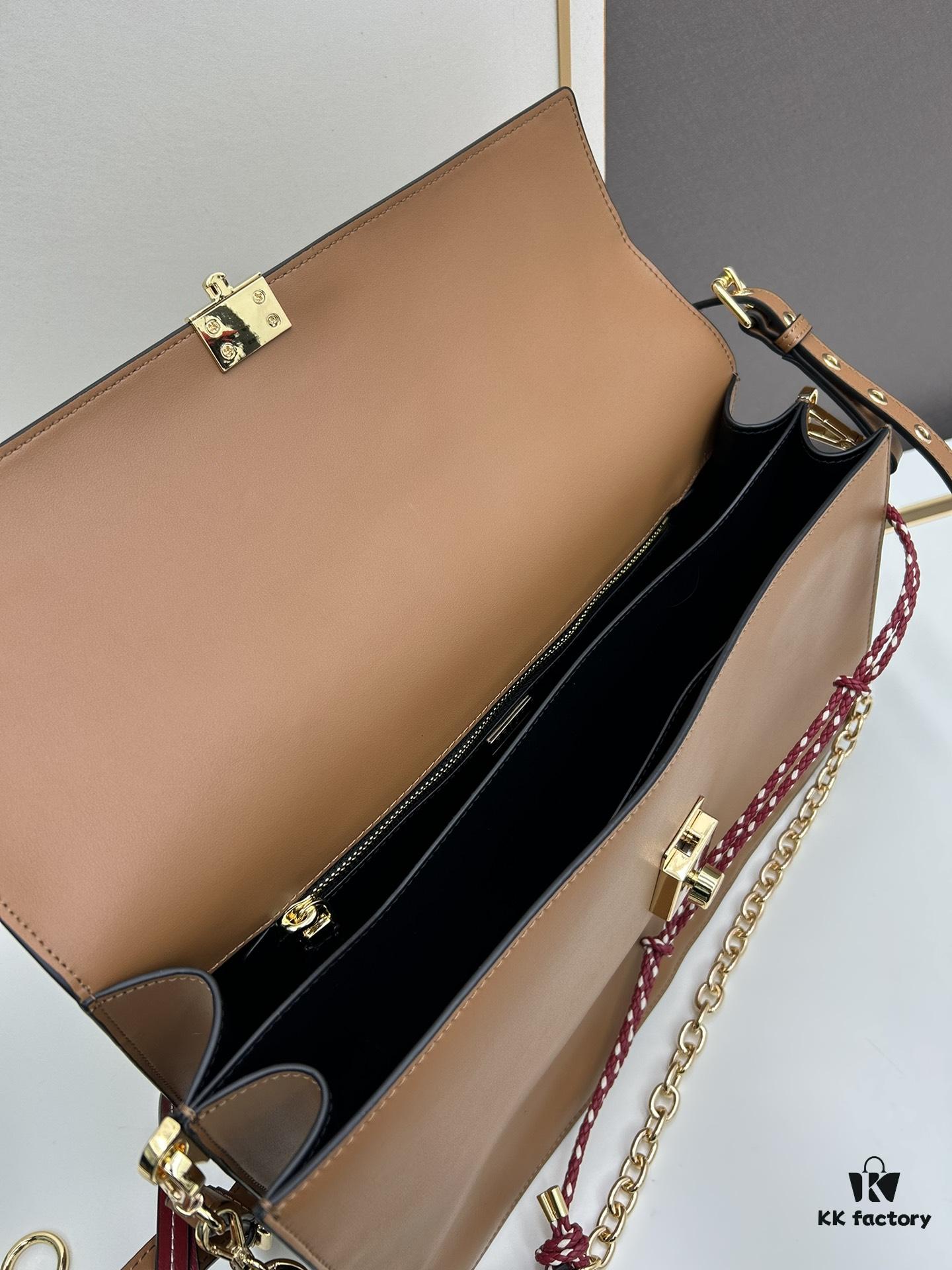 Large PRADA Counter with Gift Box, Celebrity Same Style 🎉 First-Layer Cowhide [Original Order Quality + Matching Counter Hardware]