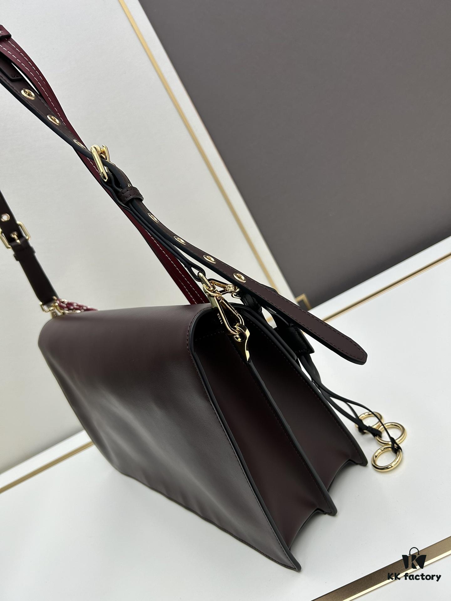 Large PRADA Cabinet Version with Gift Box, Celebrity Same Style 🎉 First-Layer Cowhide [Original Order Quality + Matching Cabinet Metal Hardware], Soft and Comfortable Touch, High Capacity