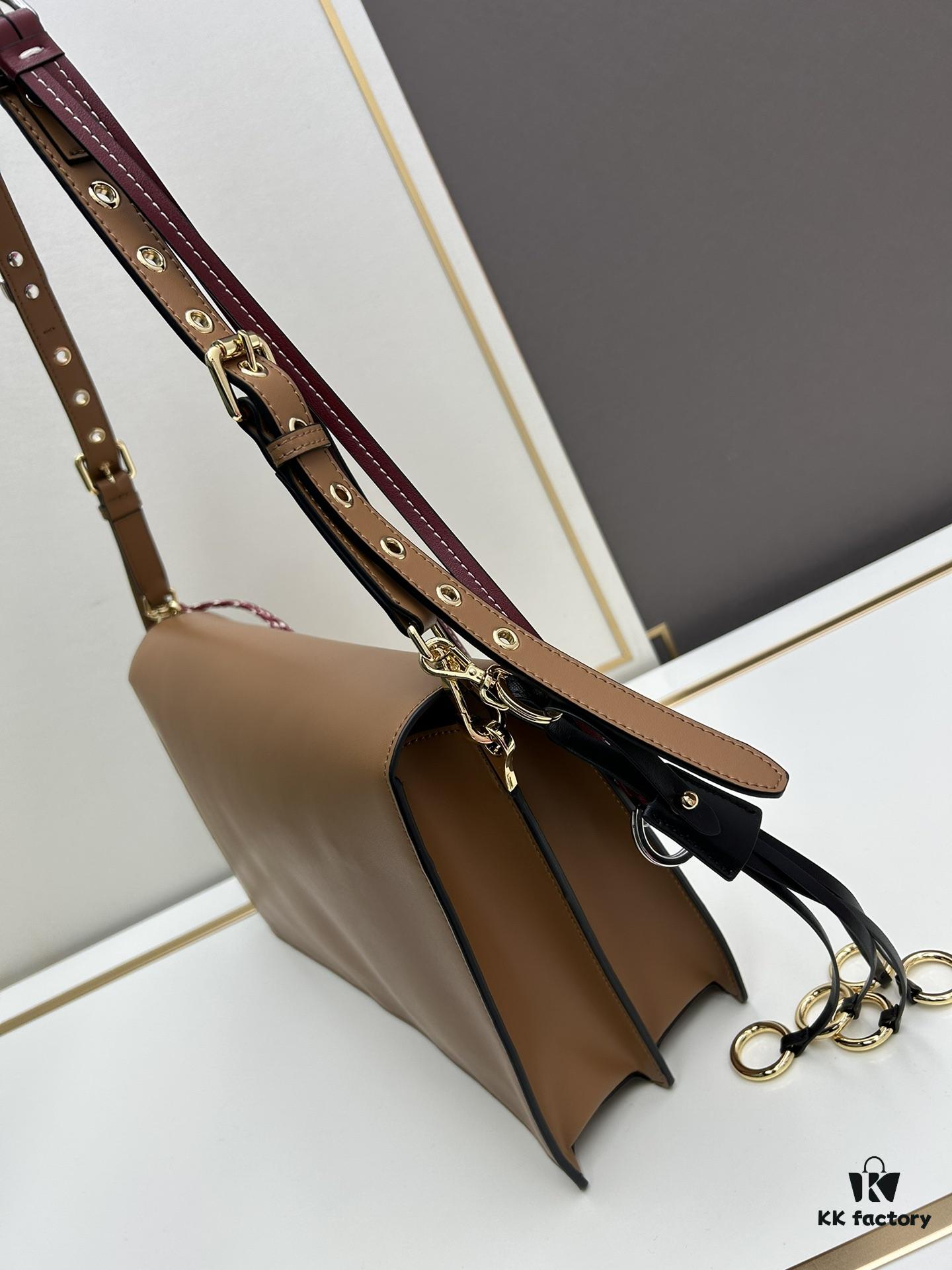 Large PRADA Counter with Gift Box, Celebrity Same Style 🎉 First-Layer Cowhide [Original Order Quality + Matching Counter Hardware]