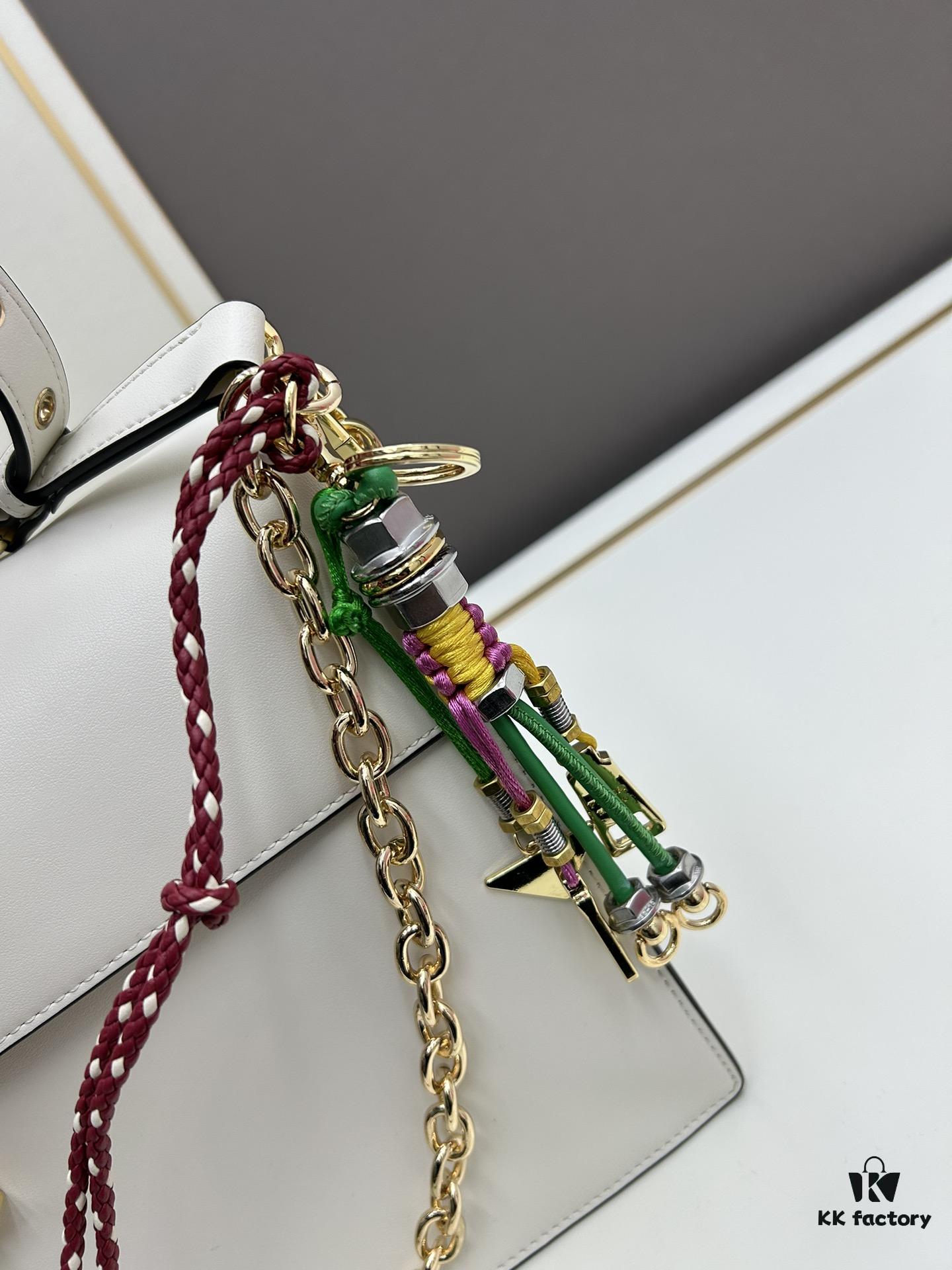 Large PRADA Counter Exclusive with Gift Box, Celebrity Same Style 🎉 Top Grain Leather [Original Order Quality + Matched Counter Hardware]