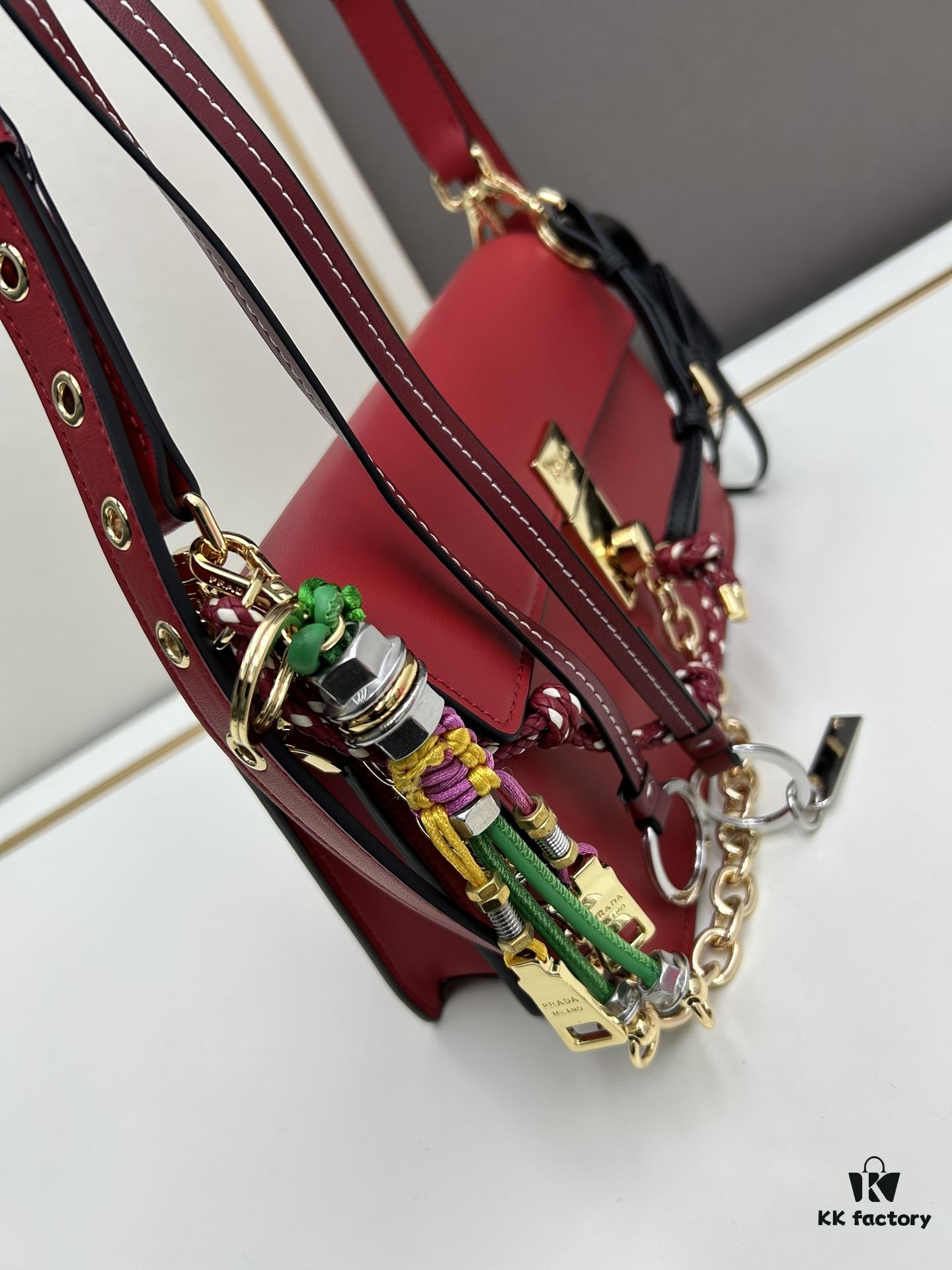 Small PRADA Counter with Gift Box, Celebrity Same Style 🎉 First Layer Cowhide [Original Quality + Matching Counter Hardware]