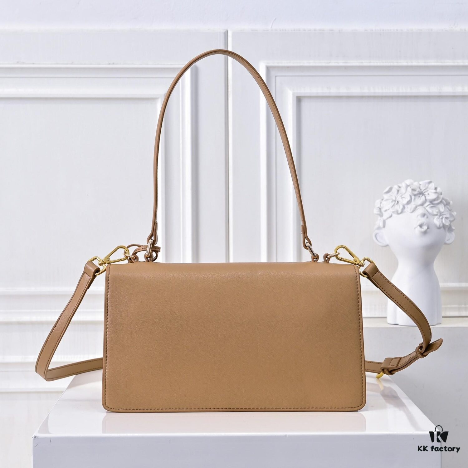 ✨New Launch✨ 2025 PRADA Pre-Spring Soft Sound Handbag – Imported Plain Calfskin Leather