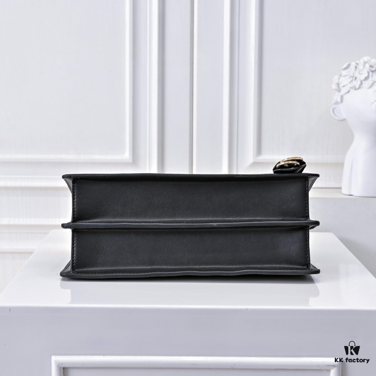 ✨New Launch✨ 2025 PRADA Pre-Spring Soft Sound Handbag, Imported Plain Calfskin