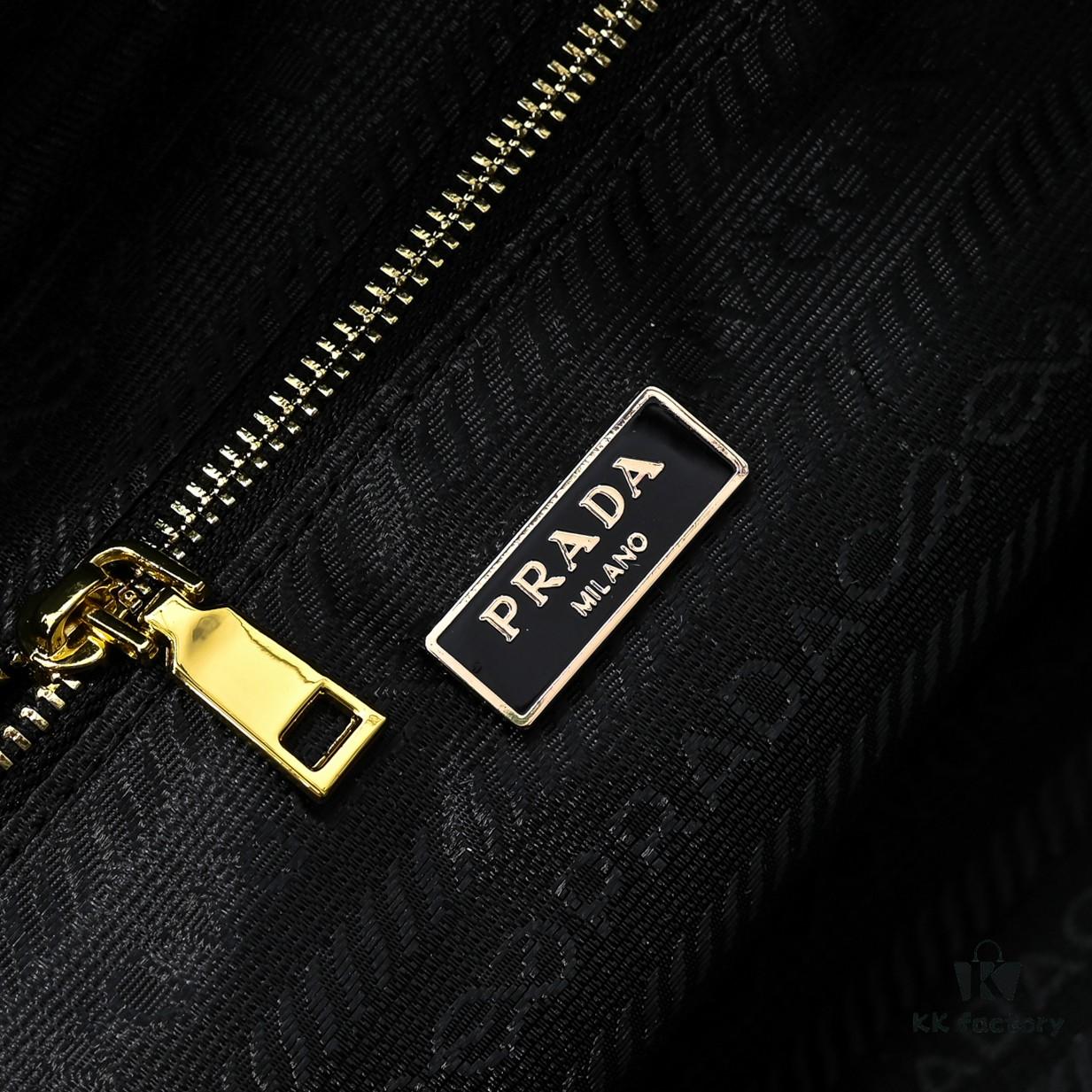 PRADA 2025 Spring New Arrival Oil-Waxed Leather Tote Bag