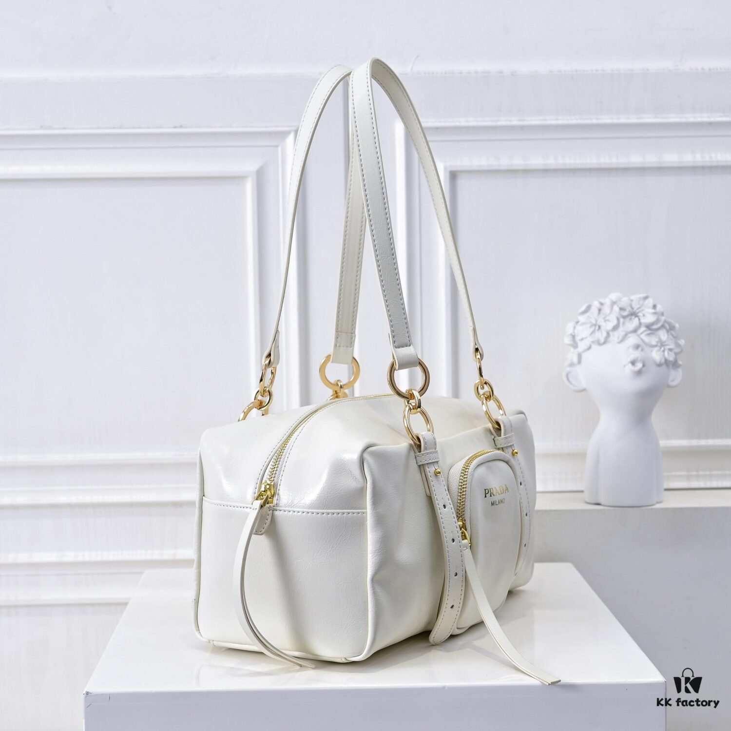 PRADA 2025 Spring New Arrival Oil-Waxed Leather Tote Bag