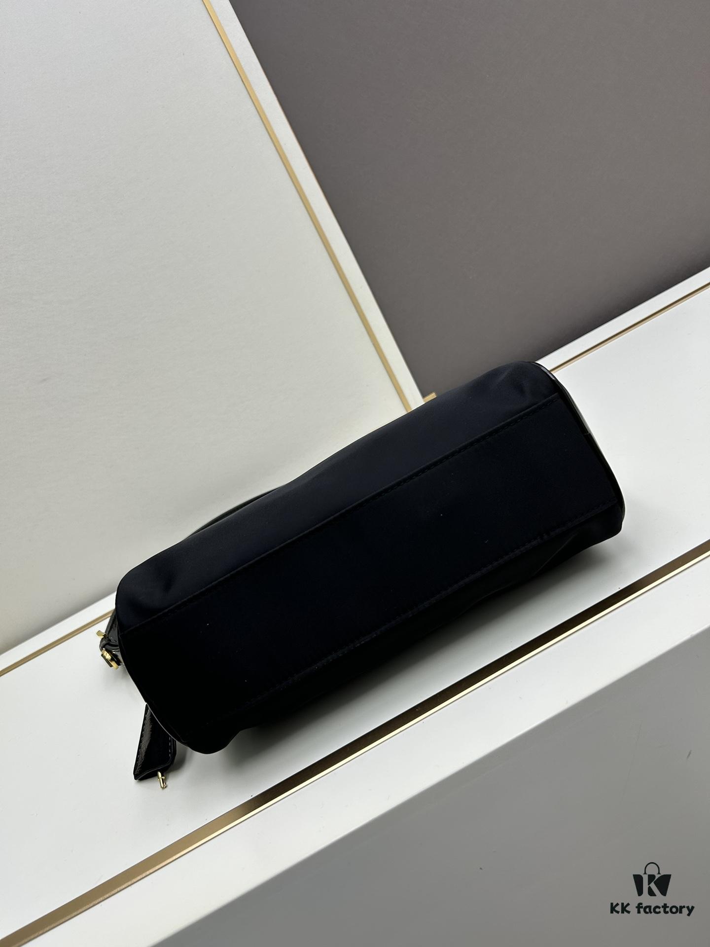 PRADA New Arrival Genuine Top-Grade Full Grain Wrinkled Lacquer Cowhide & Suede Shoulder Bag