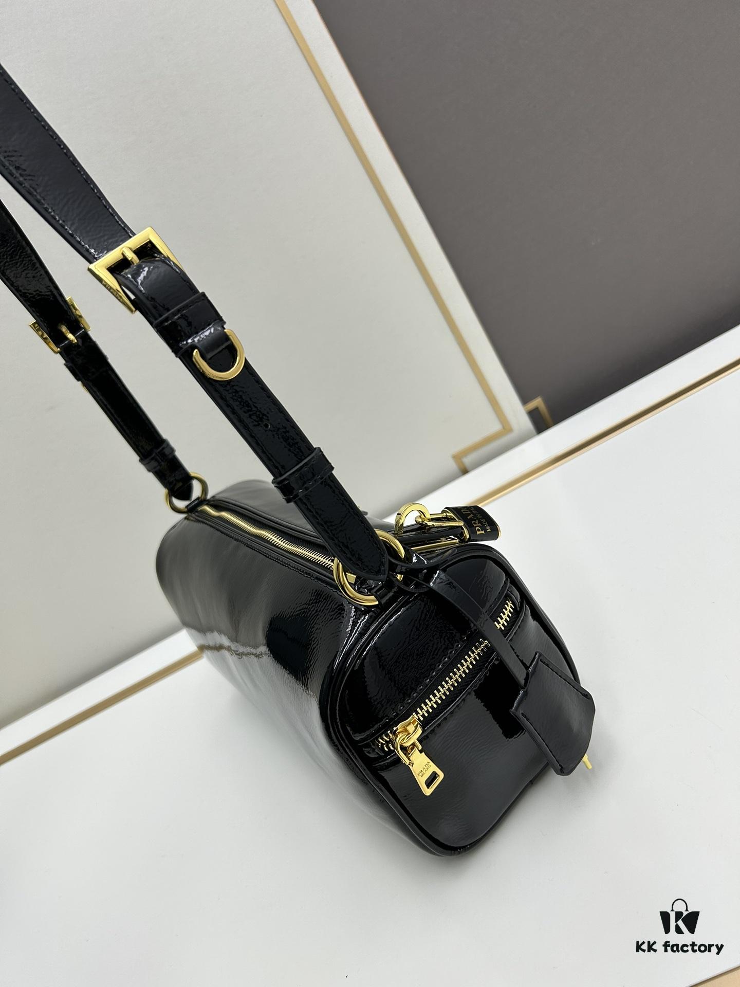 PRADA New Arrival Genuine Lambskin & Suede Crossbody Bag - Original Quality with Matching Hardware