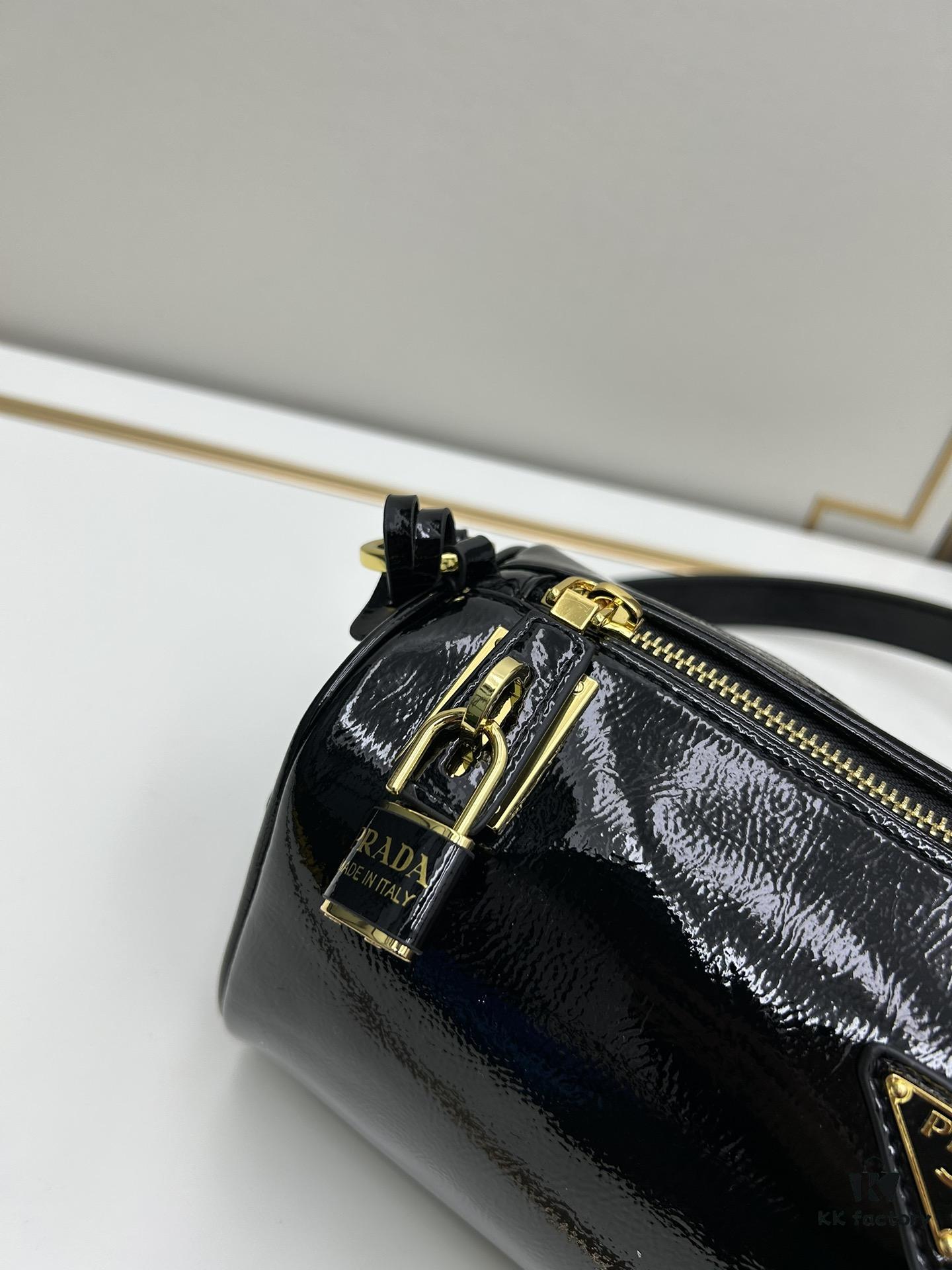 PRADA New Arrival Genuine Lambskin & Suede Crossbody Bag - Original Quality with Matching Hardware