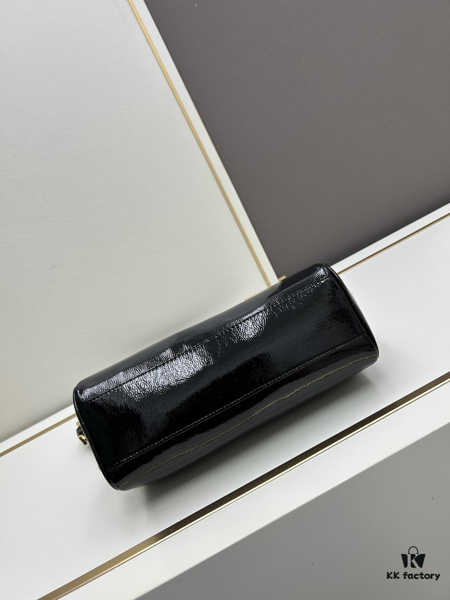 PRADA New Arrival Genuine Lambskin & Suede Crossbody Bag - Original Quality with Matching Hardware