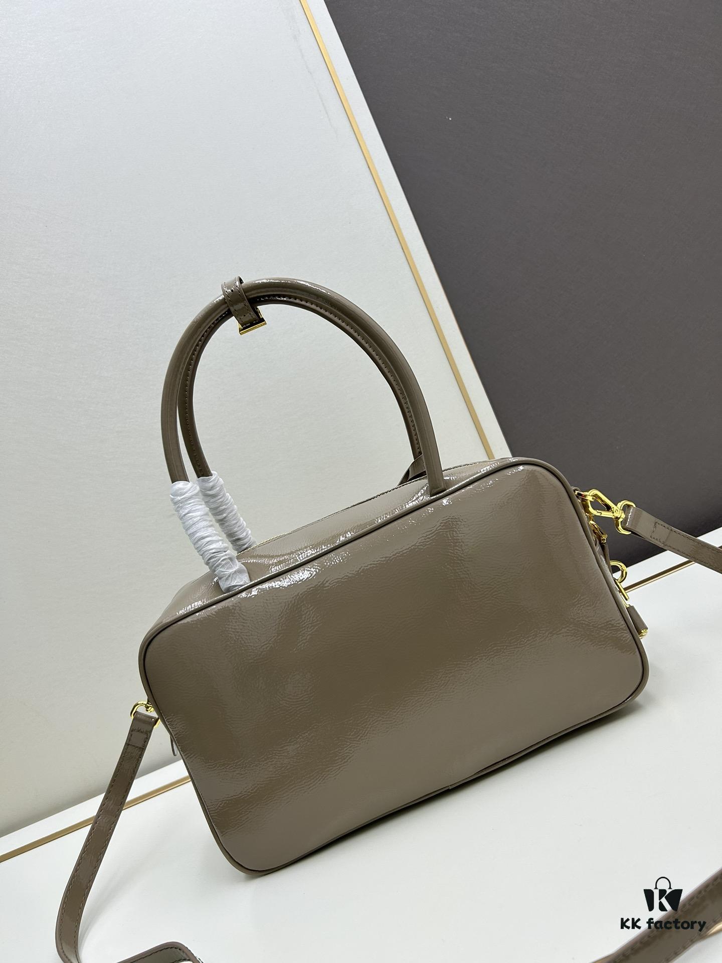 Nylon with Genuine Leather PRADA New Arrival Counter Quality Original Order Level Matching Hardware Recycled Nylon Tote Bag